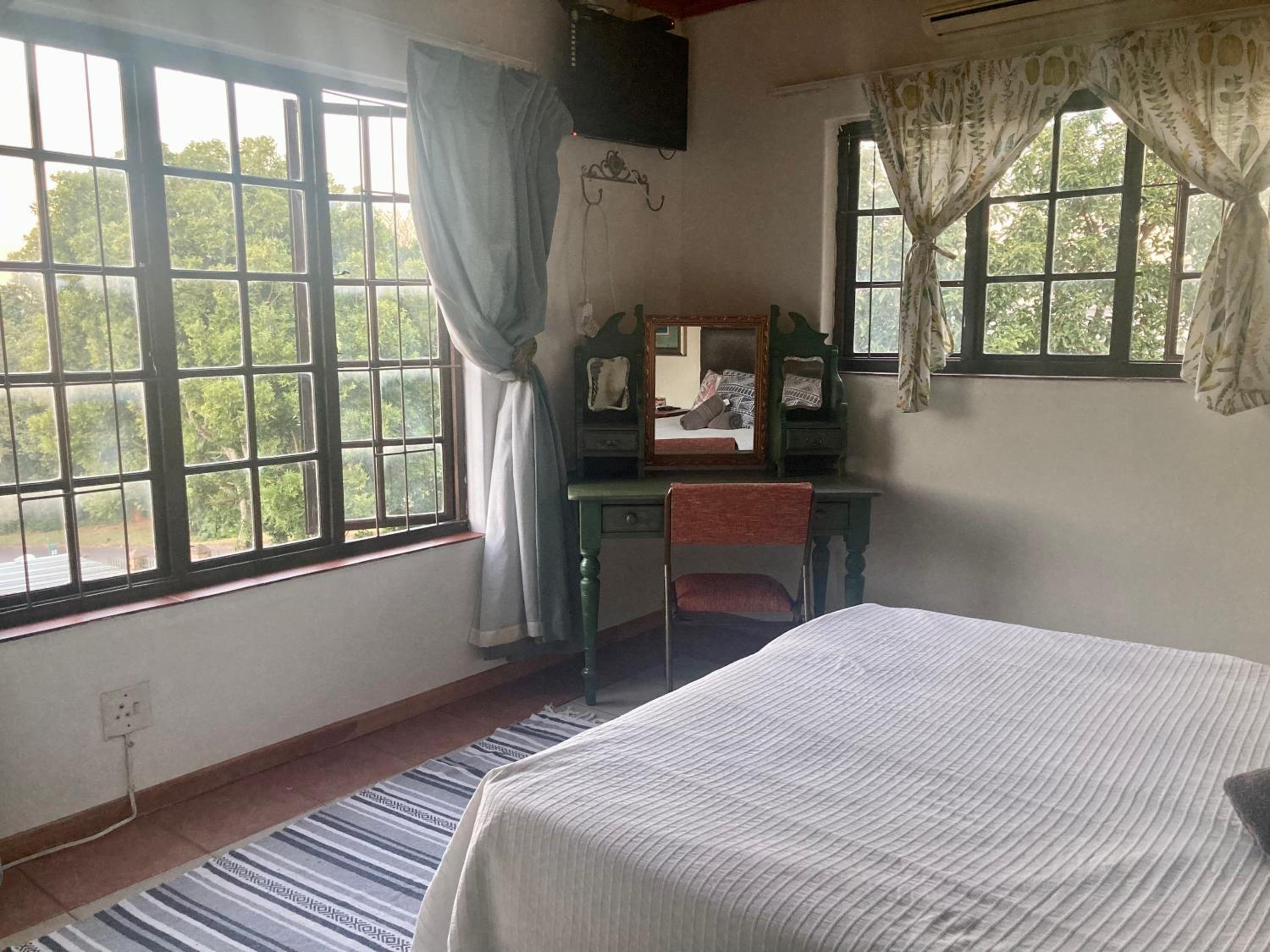 Double Room With Private Bathroom photo 1