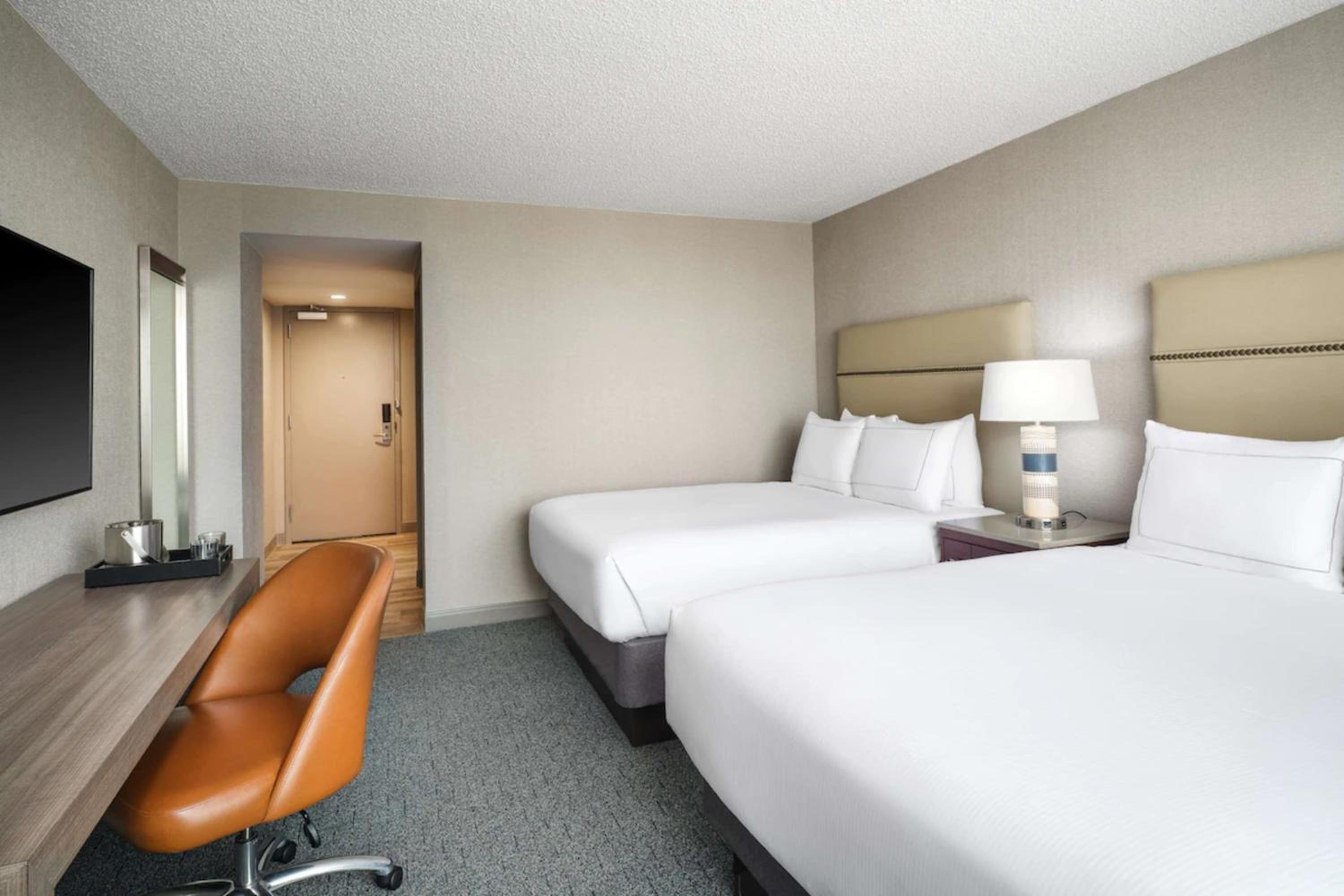 Queen Room with Two Queen Beds and Tub - Mobility and Hearing Access - Photo 3