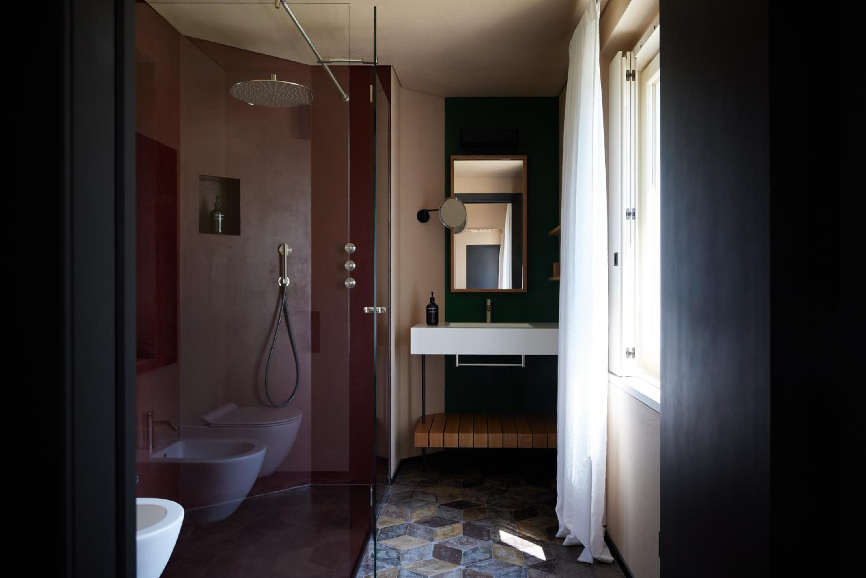 Suite - Photo 6