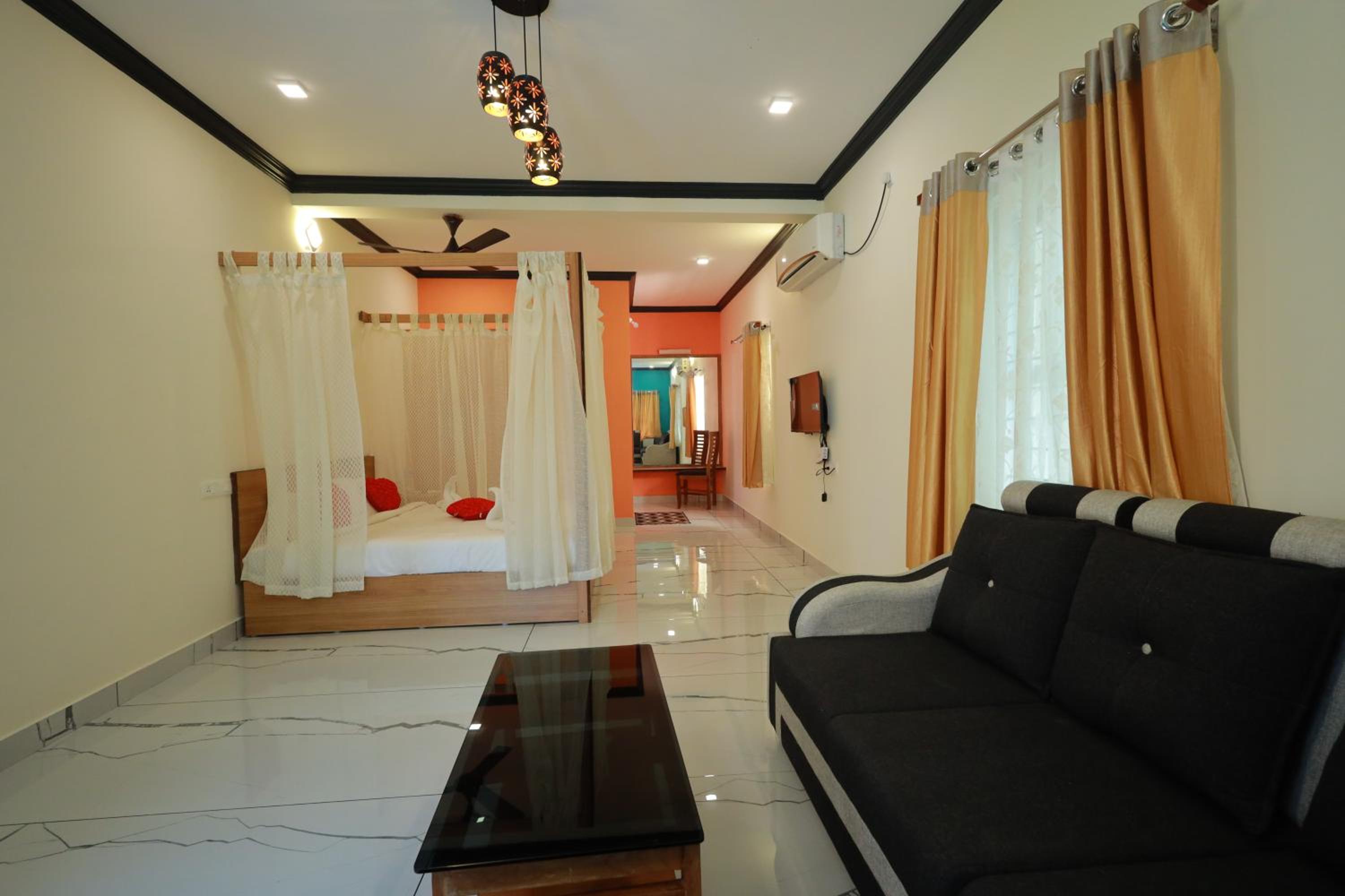Queen Room with Pool View photo 1