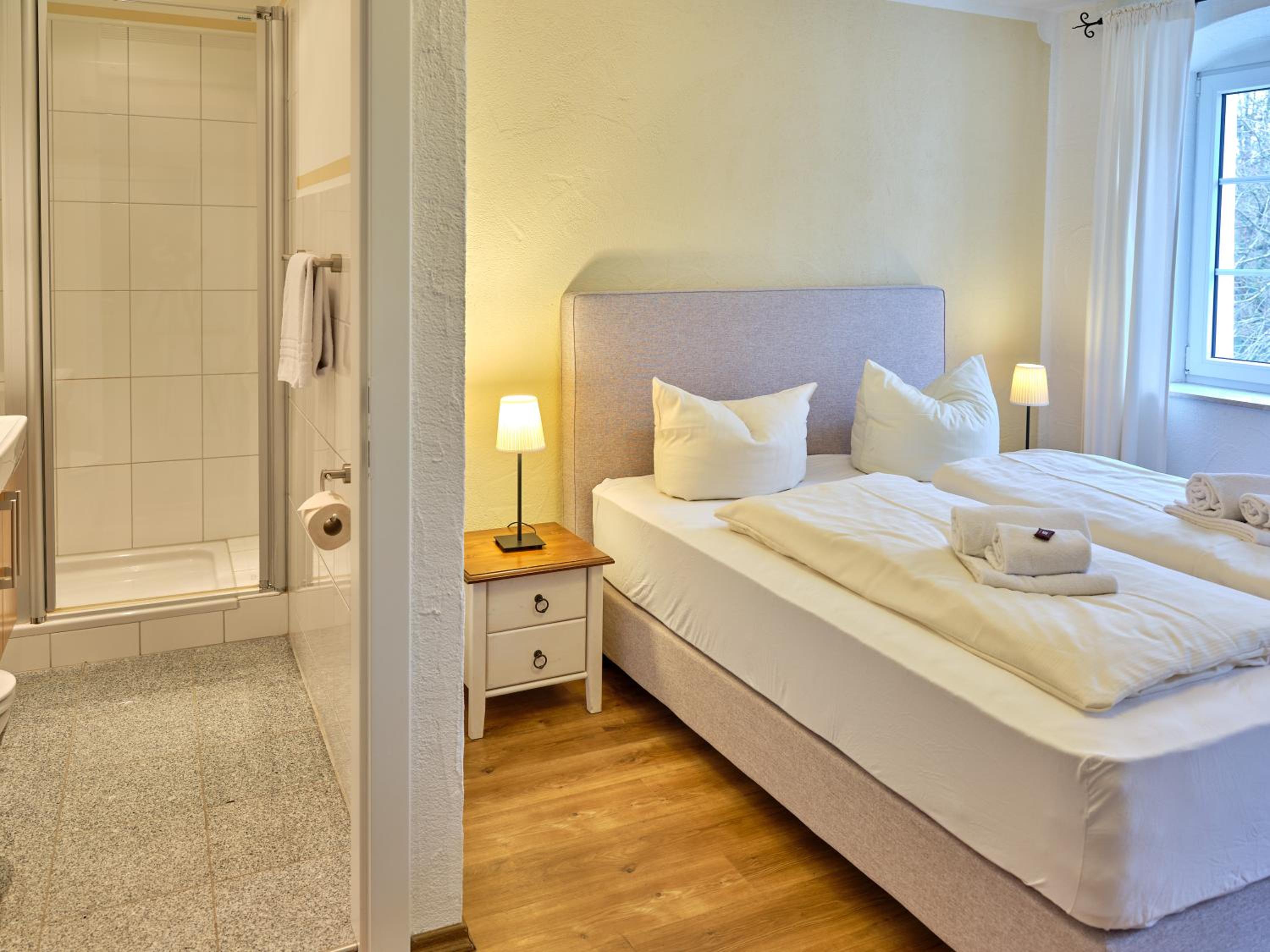 Double Room with Garden View - Photo 4