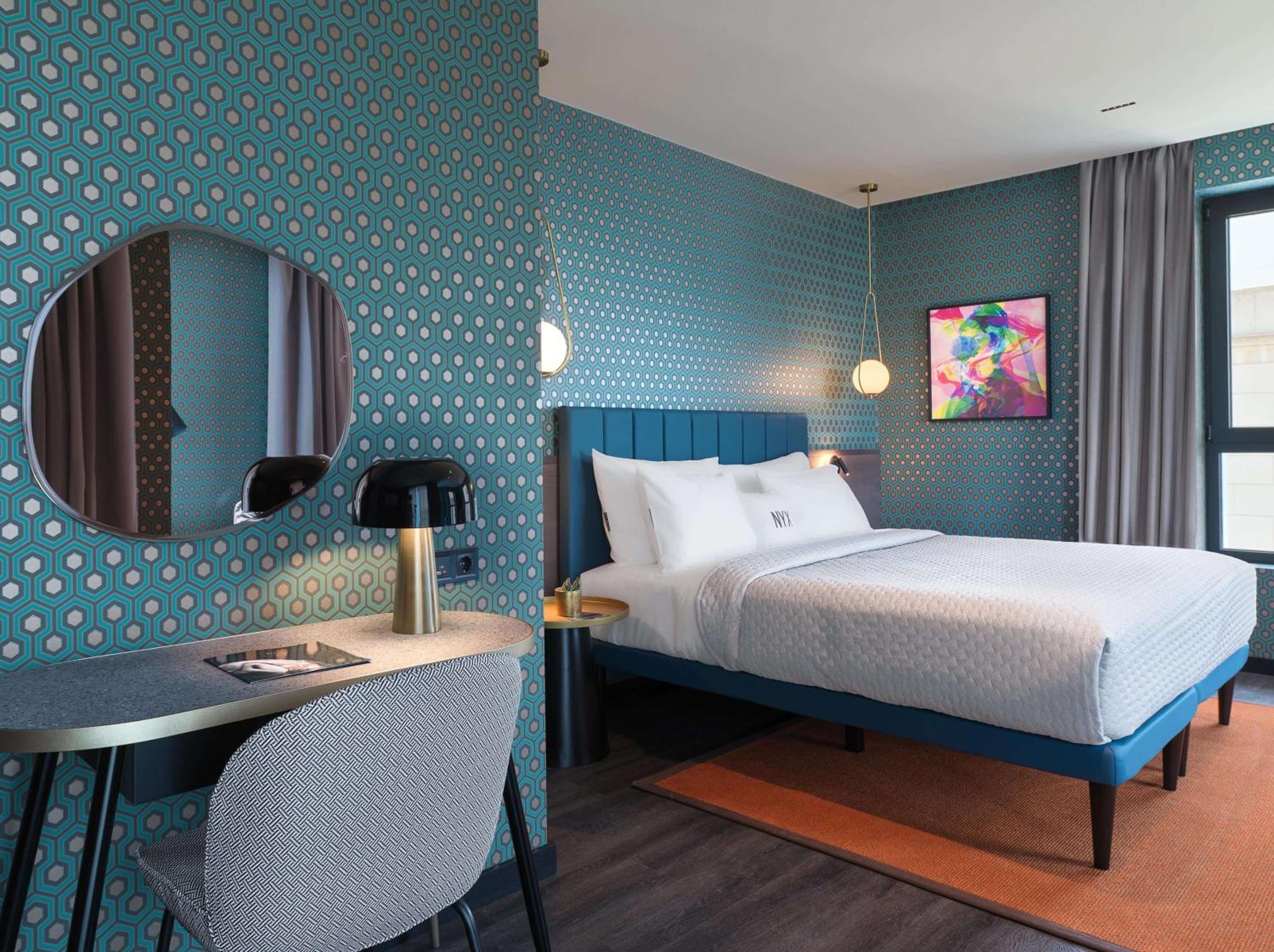NYX Executive Suite – 3 Rooms Interconnected thumbnail 6