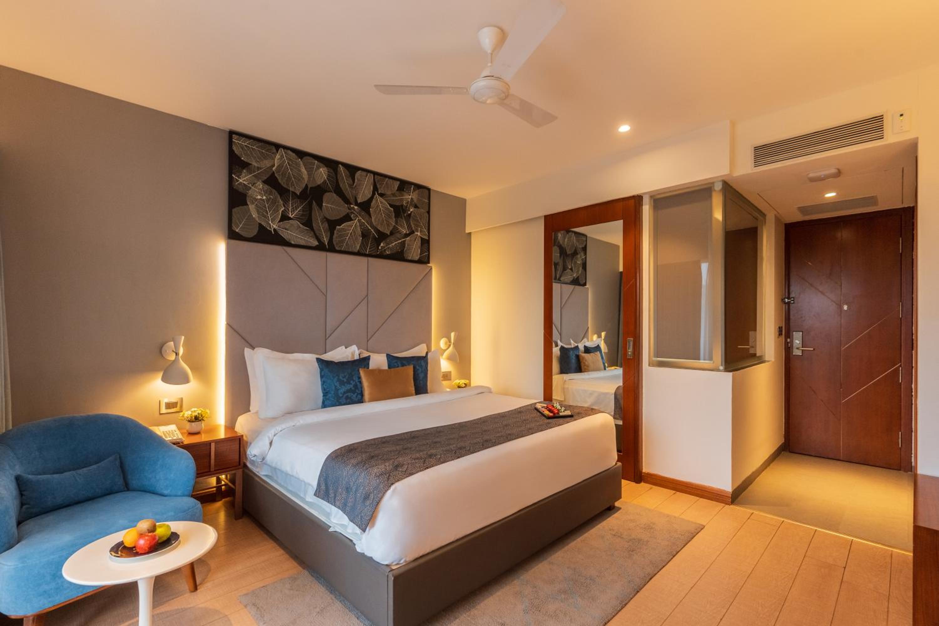 Premium Room with Balcony  - Photo 1