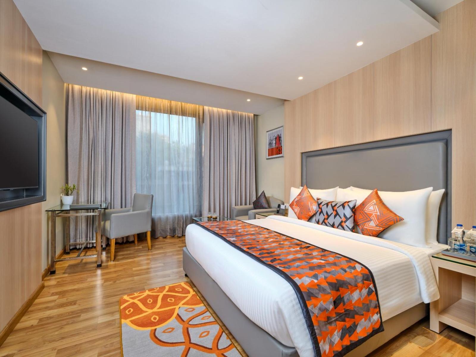 Premium Double or Twin Room - Photo 2