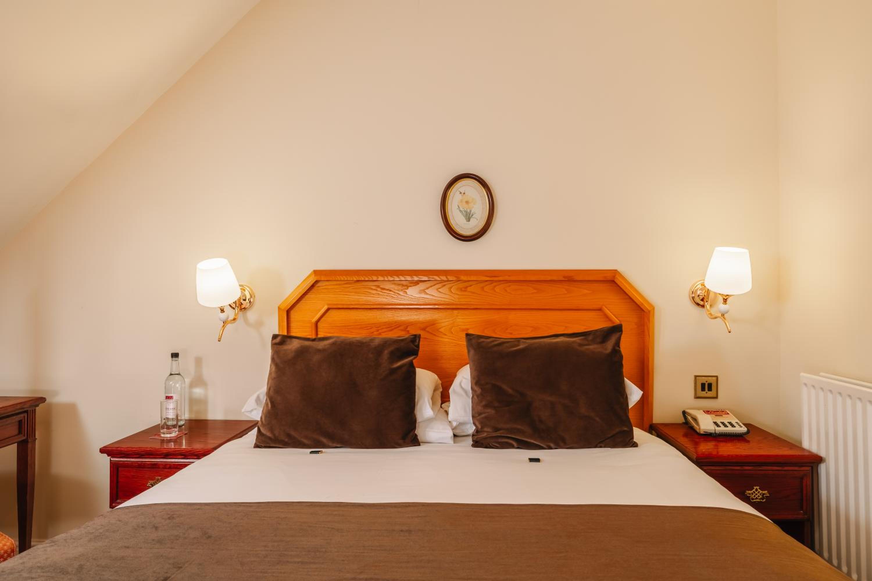 Standard Double Room - Photo 2