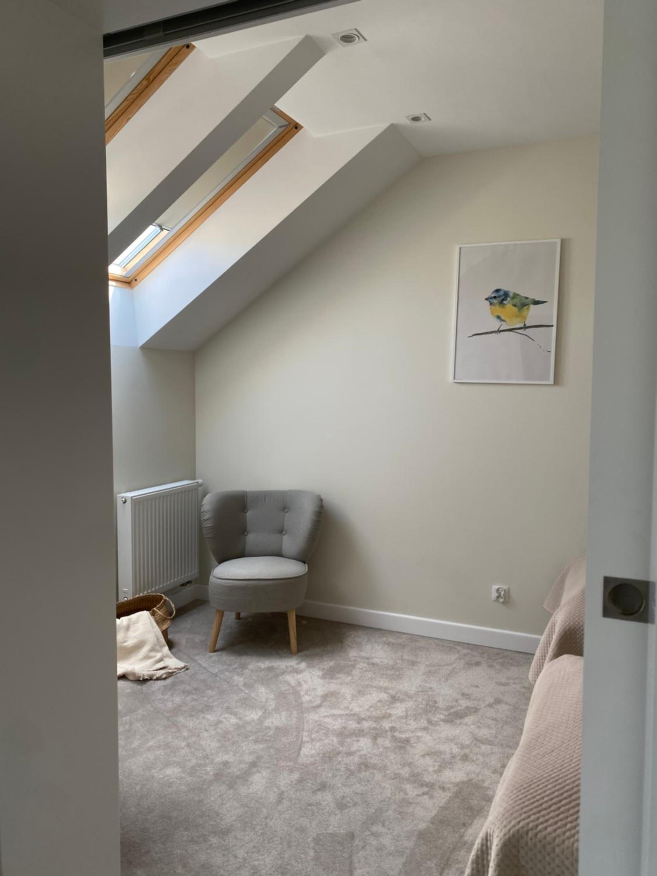 Apartment with Balcony - Photo 9