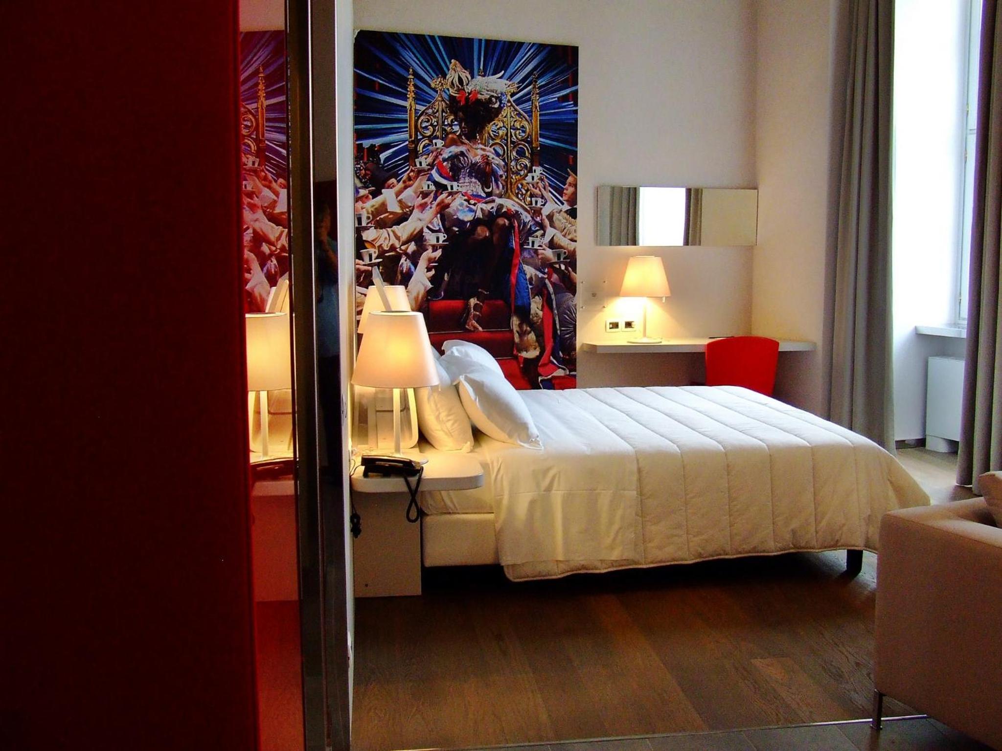 King Suite - Photo 4
