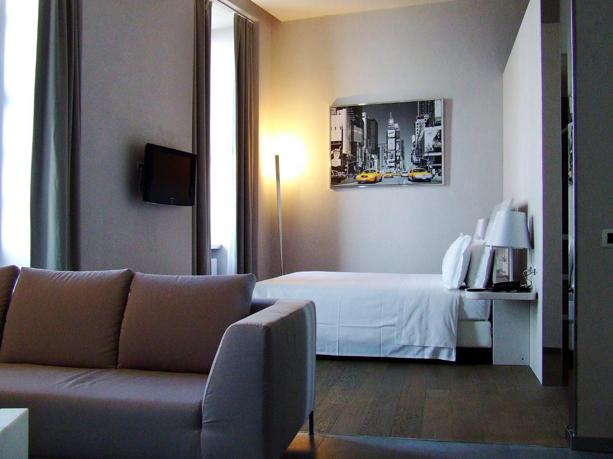King Suite - Photo 5