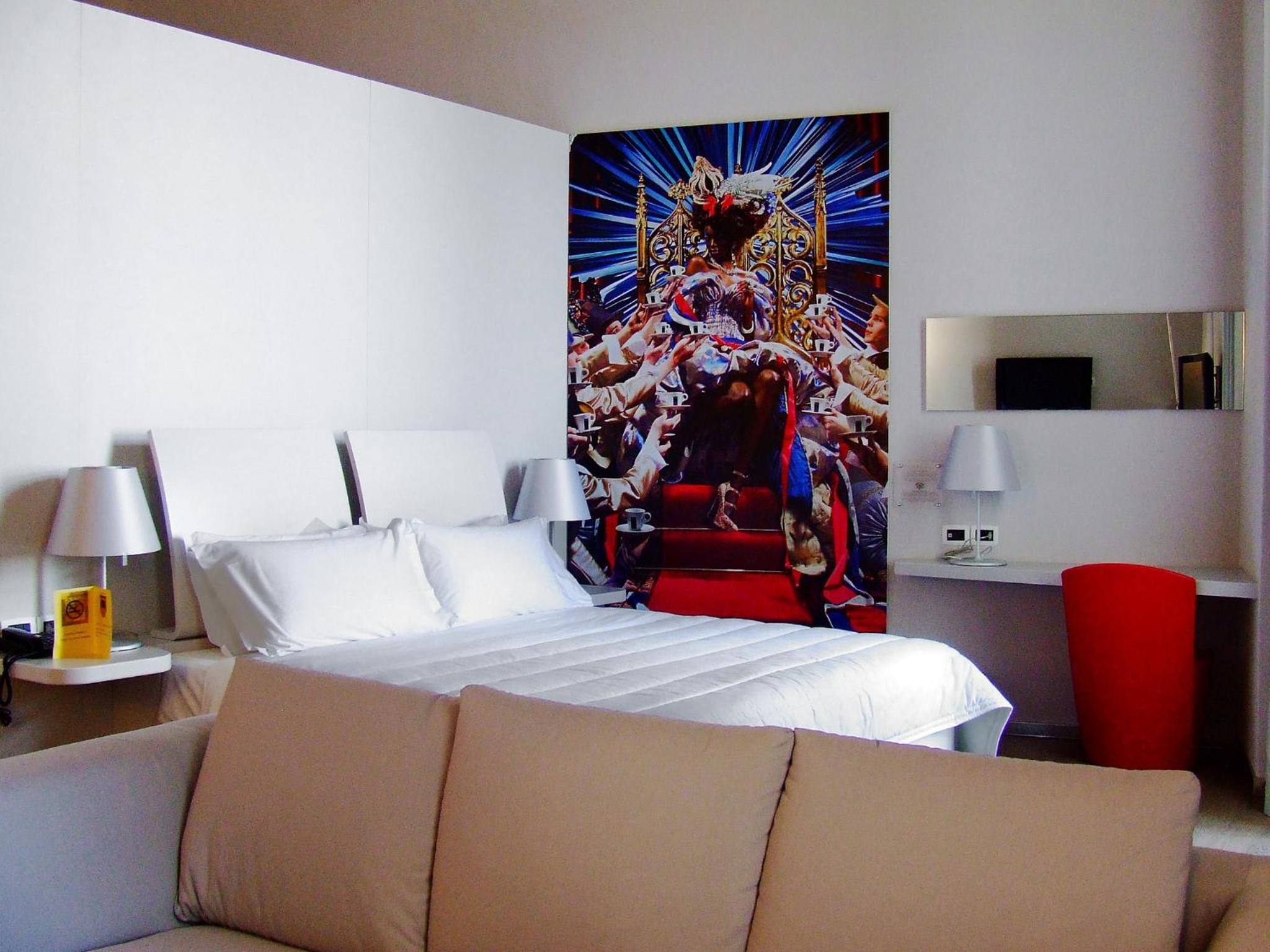 King Suite - Photo 1