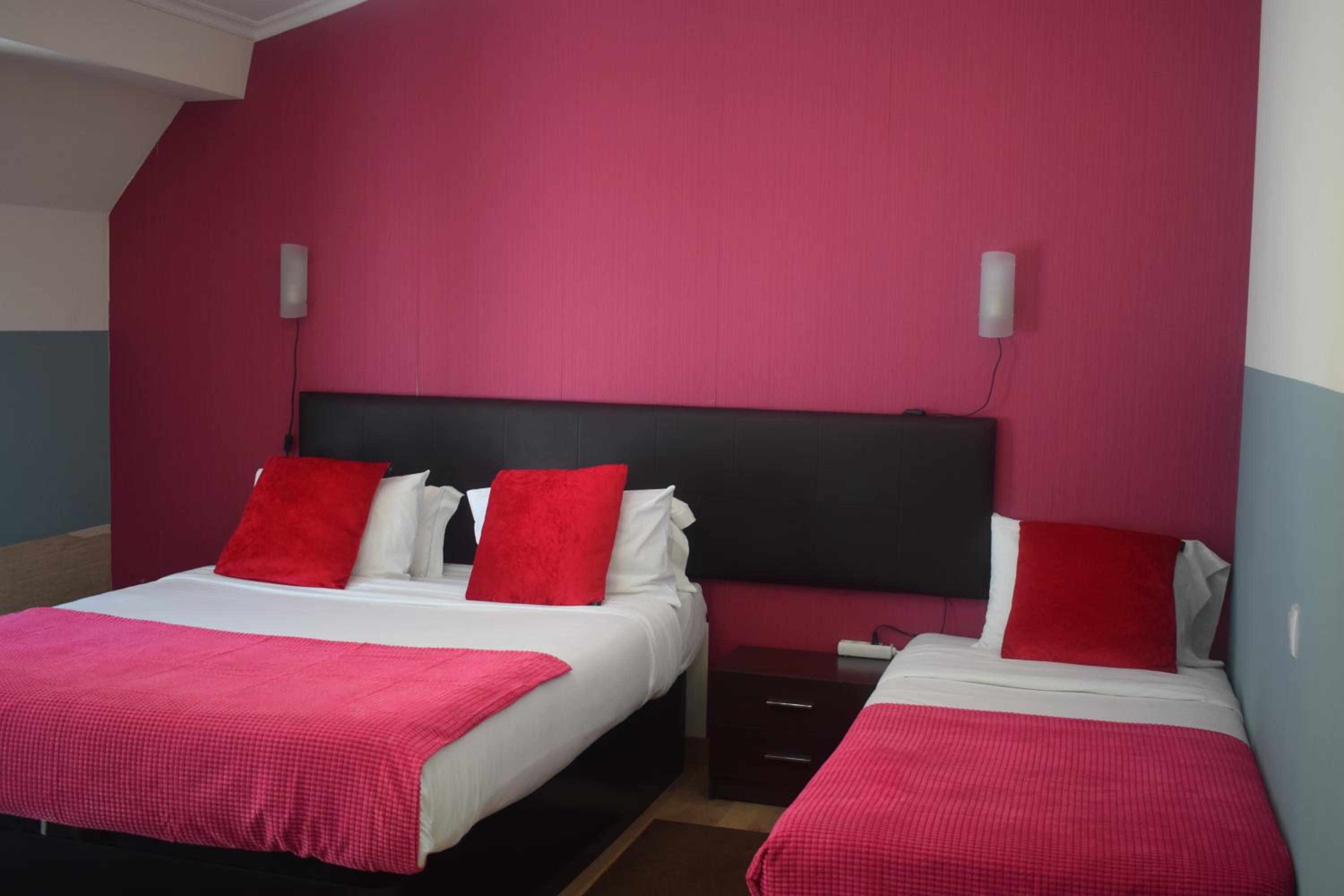 Superior Triple Room - Photo 8
