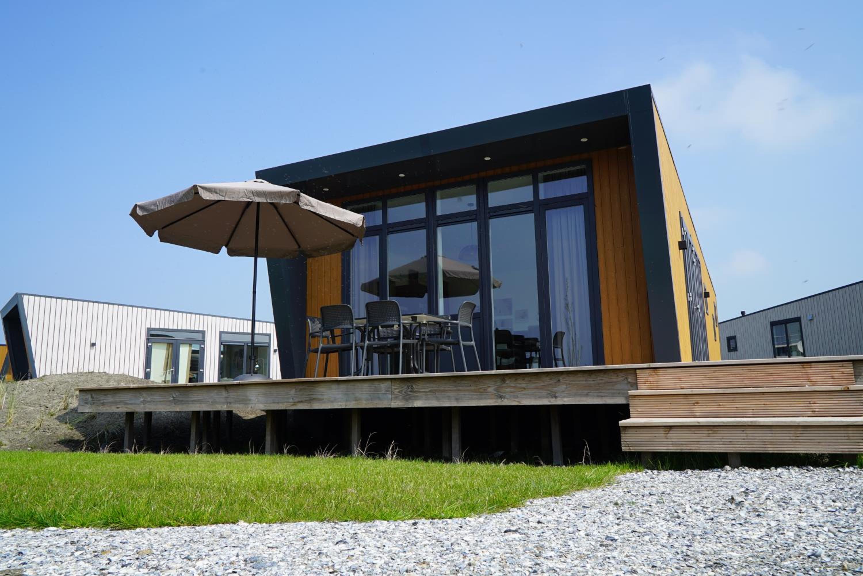 Three-Bedroom Chalet - Photo 9