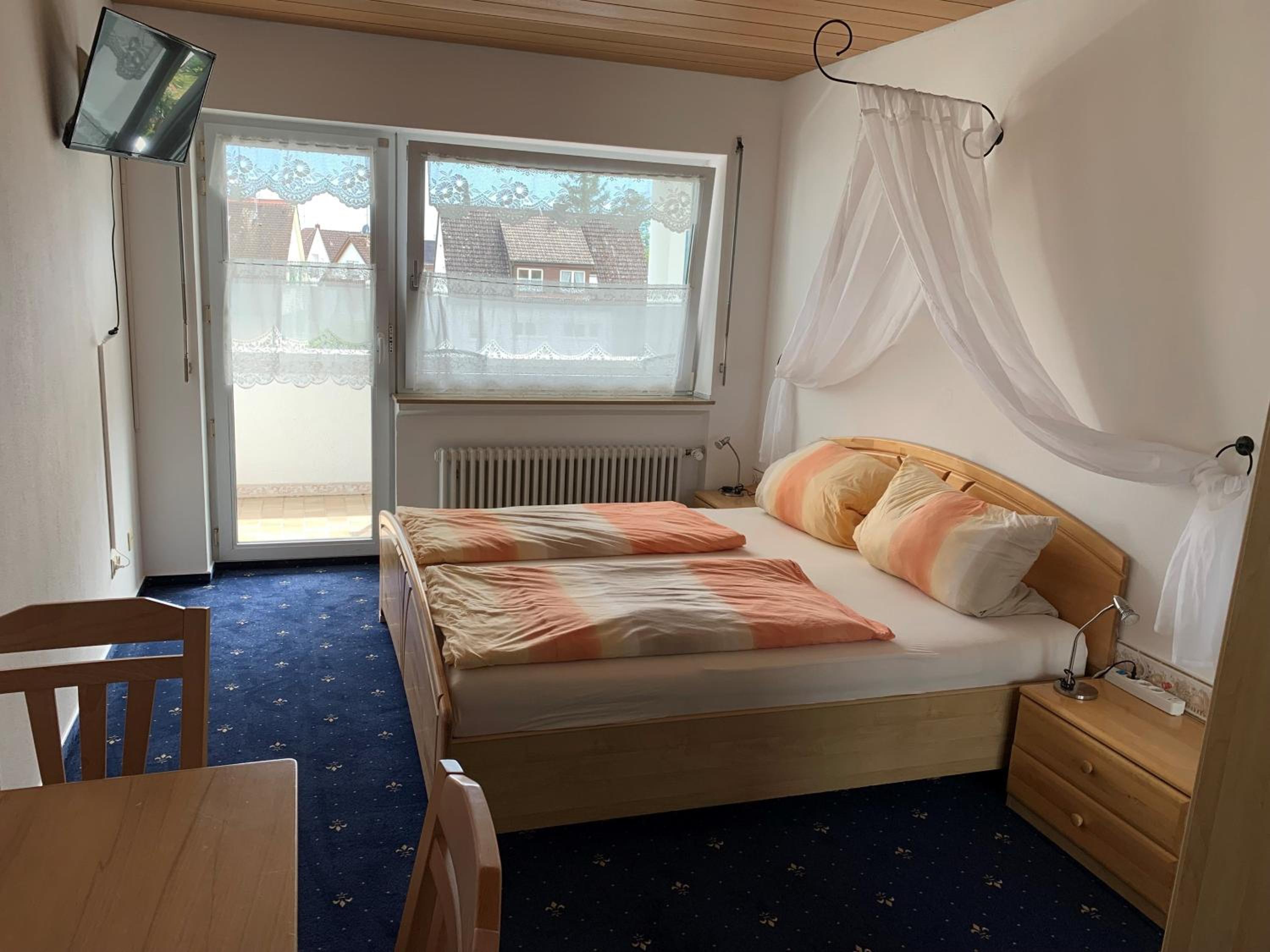 Standard Double Room photo 1