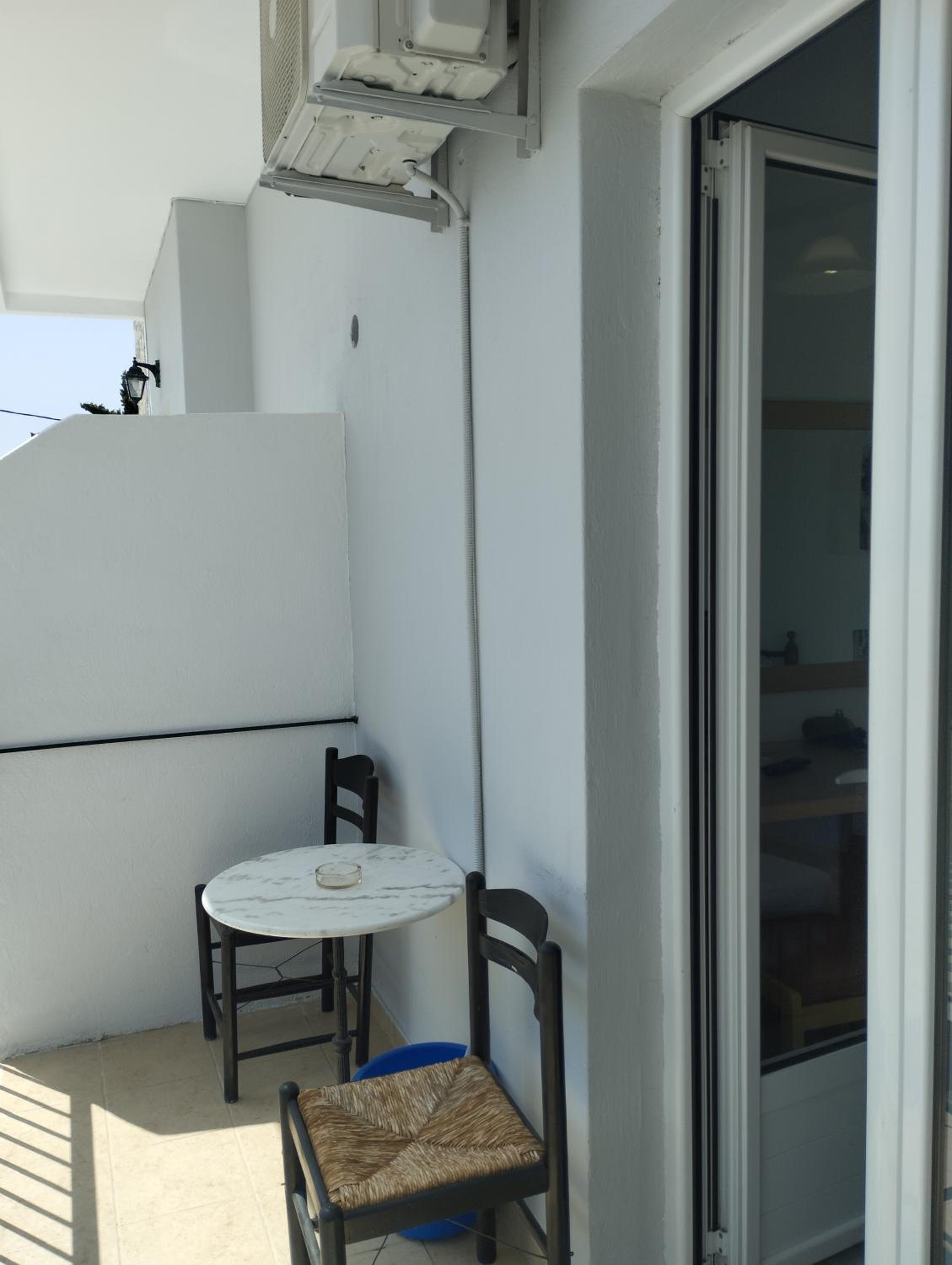Twin Room - Photo 10