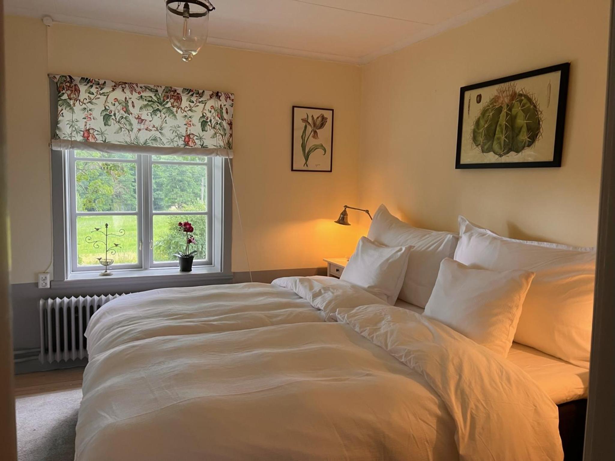 Three-Bedroom Villa - Photo 4