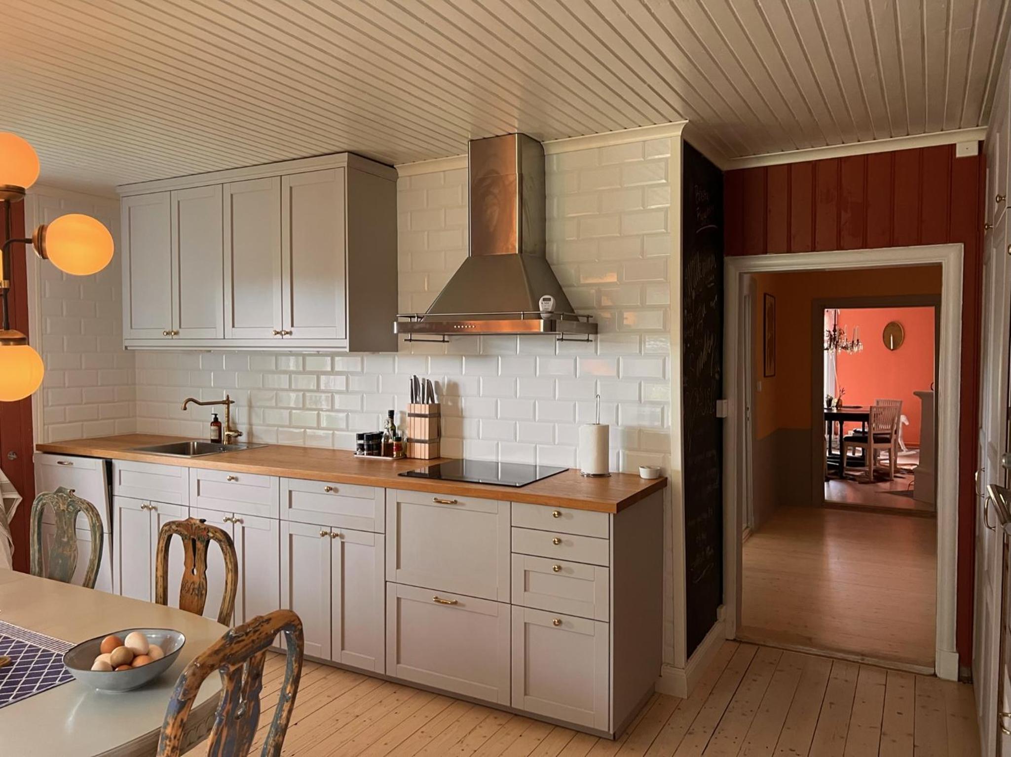 Three-Bedroom Villa - Photo 6
