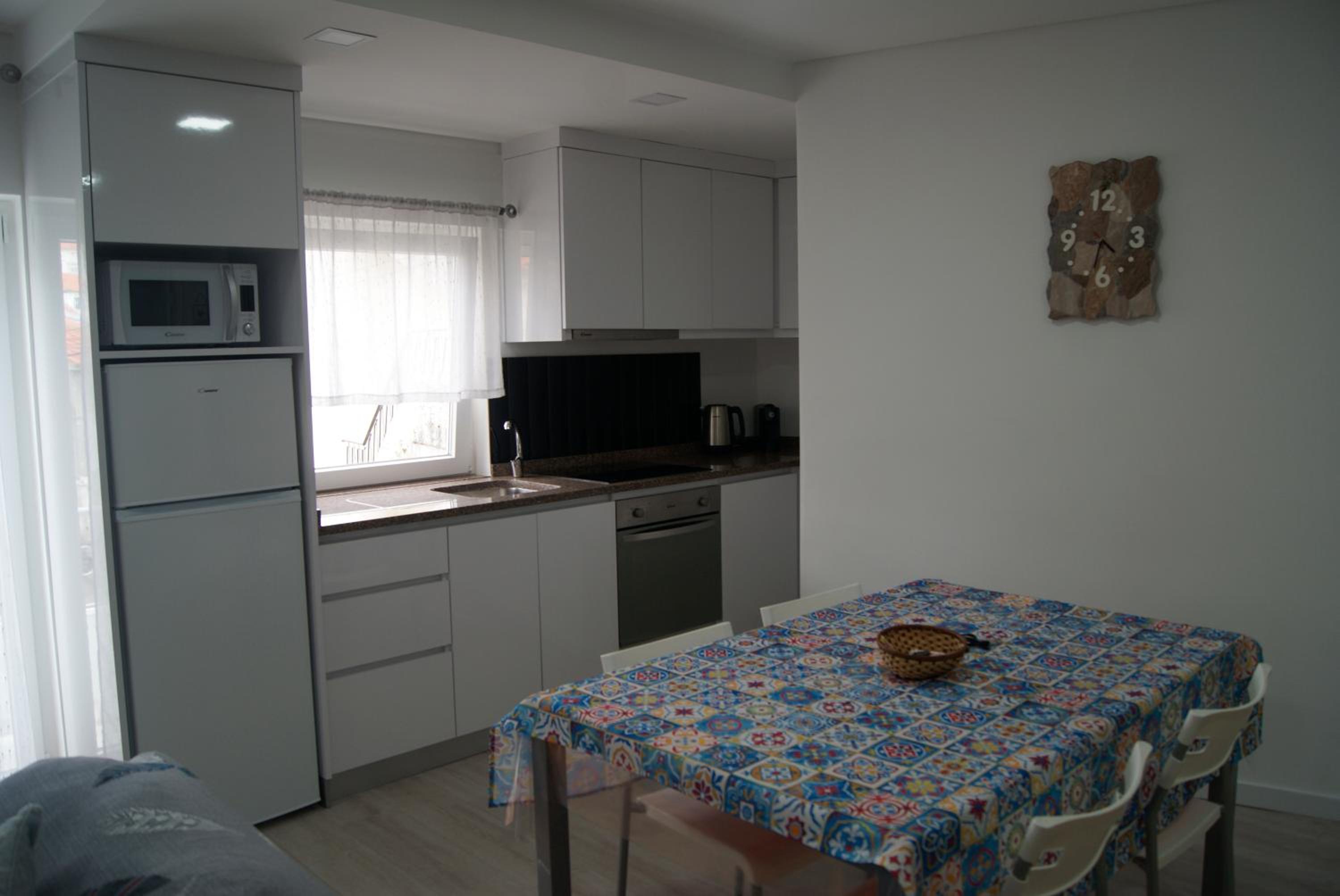 Two-Bedroom House - Photo 40