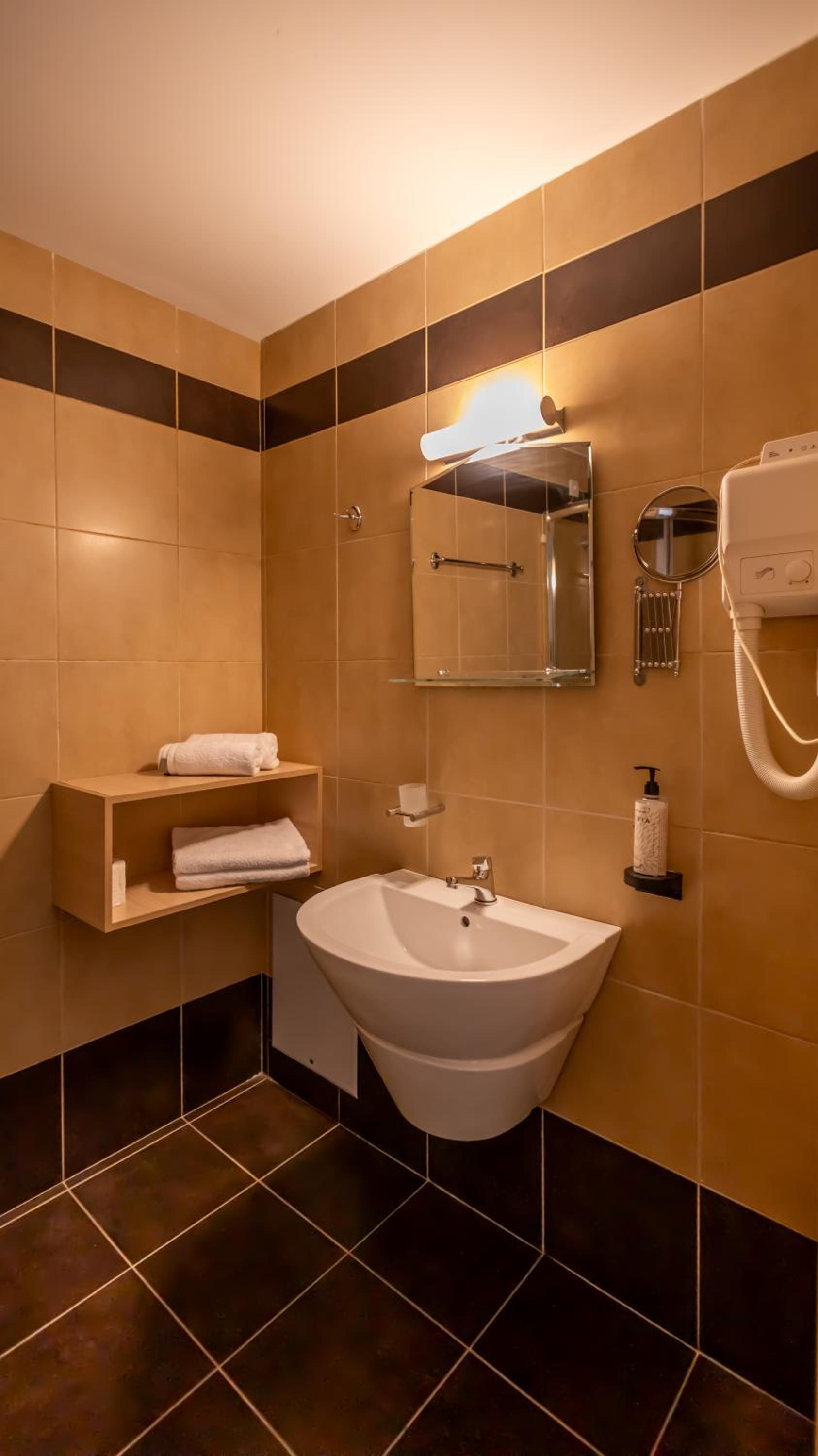 Premium Suite with Sea View photo 2