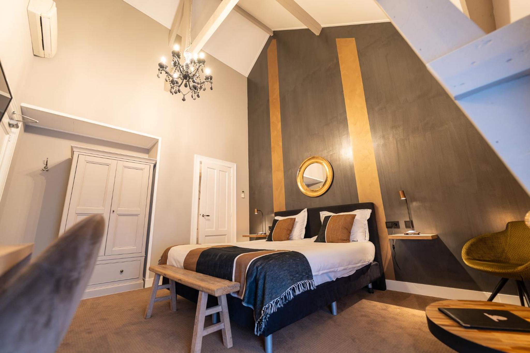 Suite photo 1