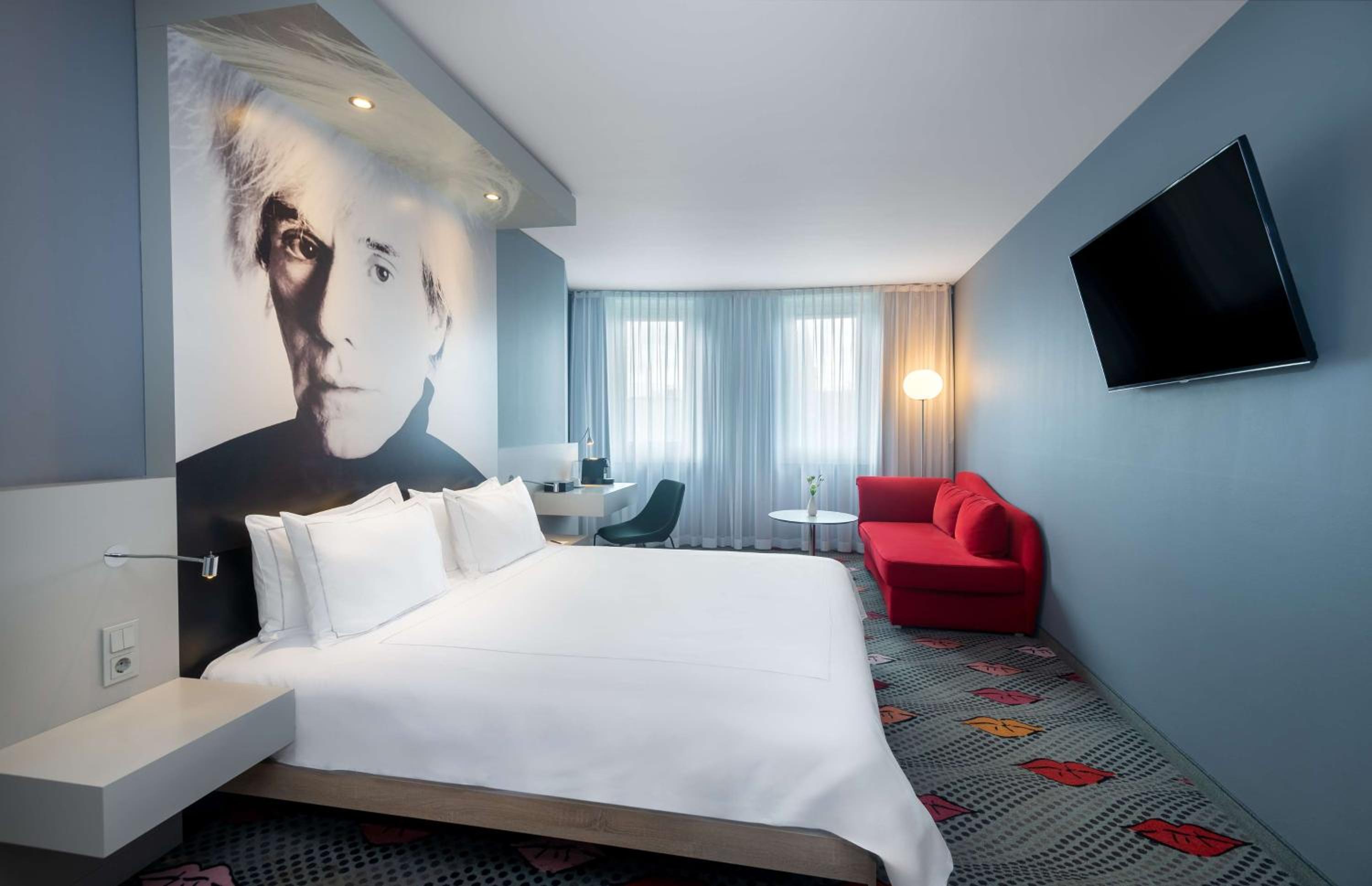 Executive King Room with Courtyard View photo 1