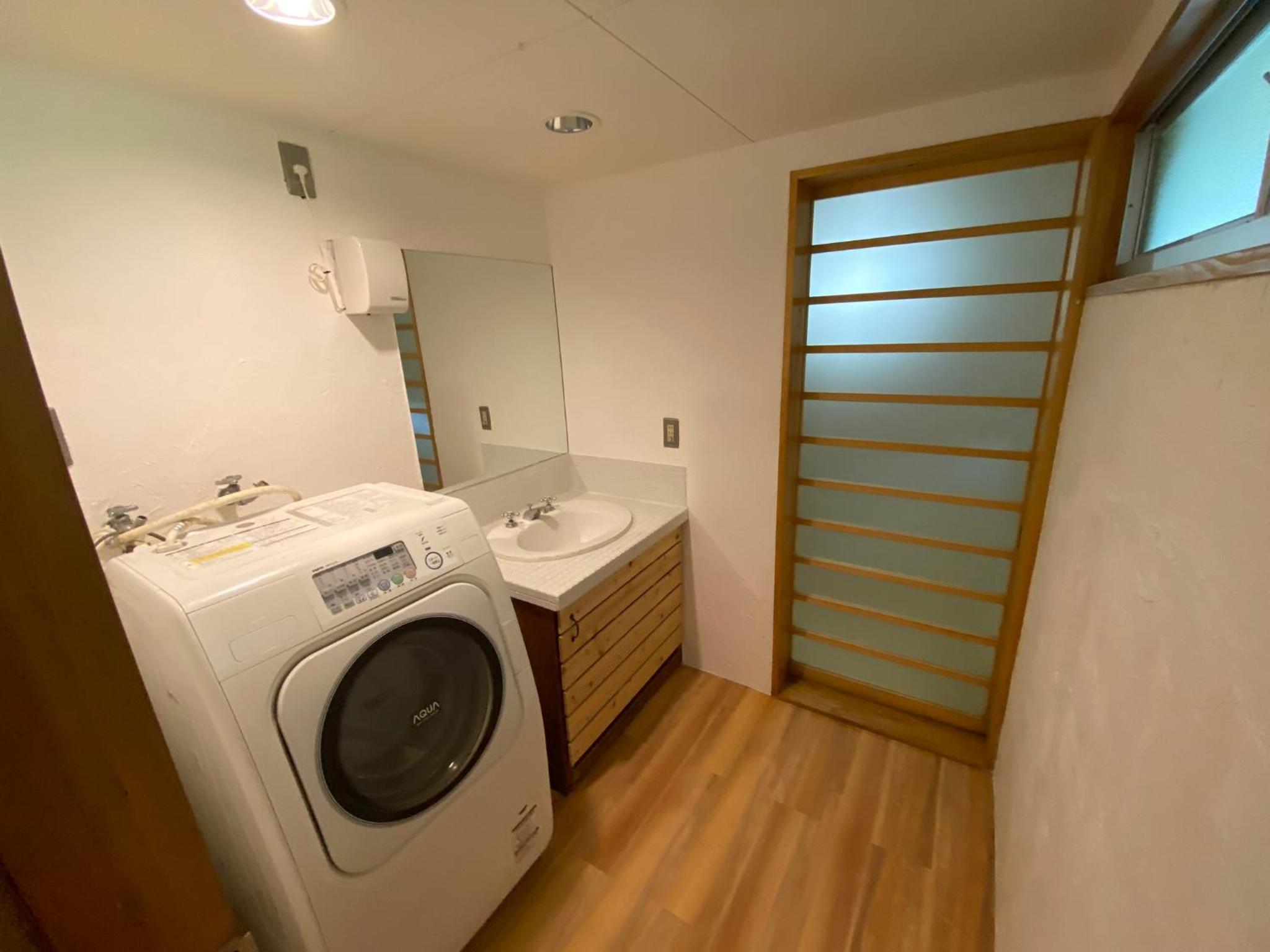 Two-Bedroom House photo 2