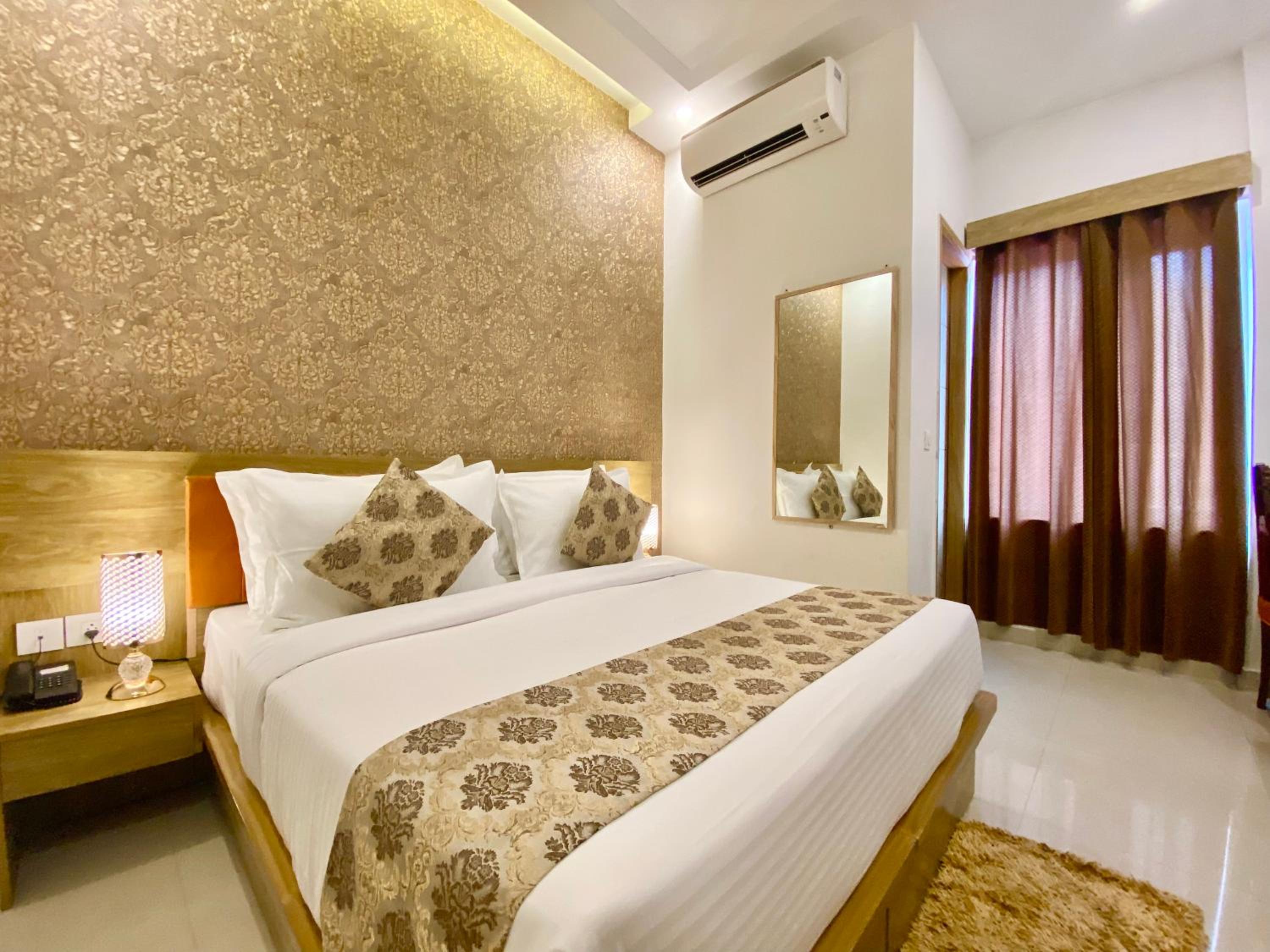 Classic Room - Photo 1