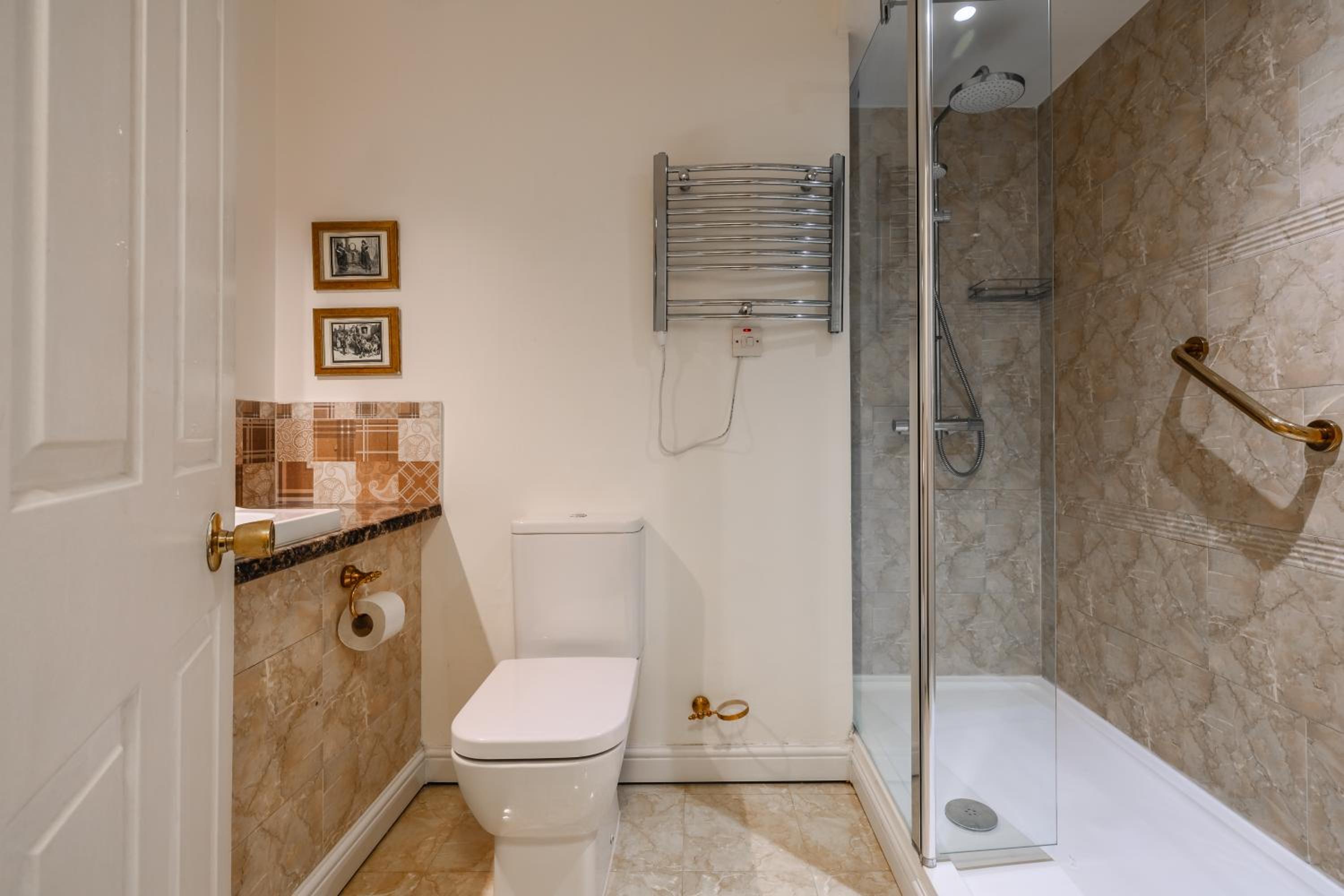Junior Suite - Photo 8