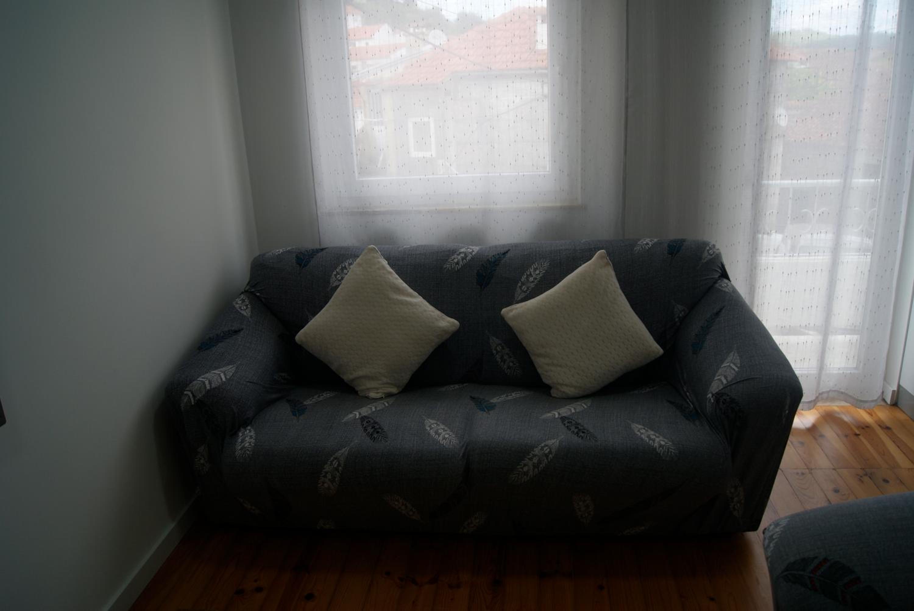 Two-Bedroom House - Photo 53