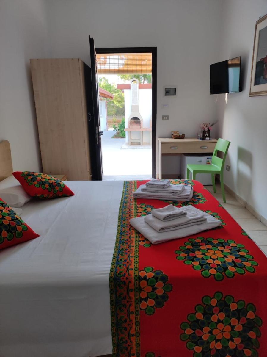 Double Room - Photo 2