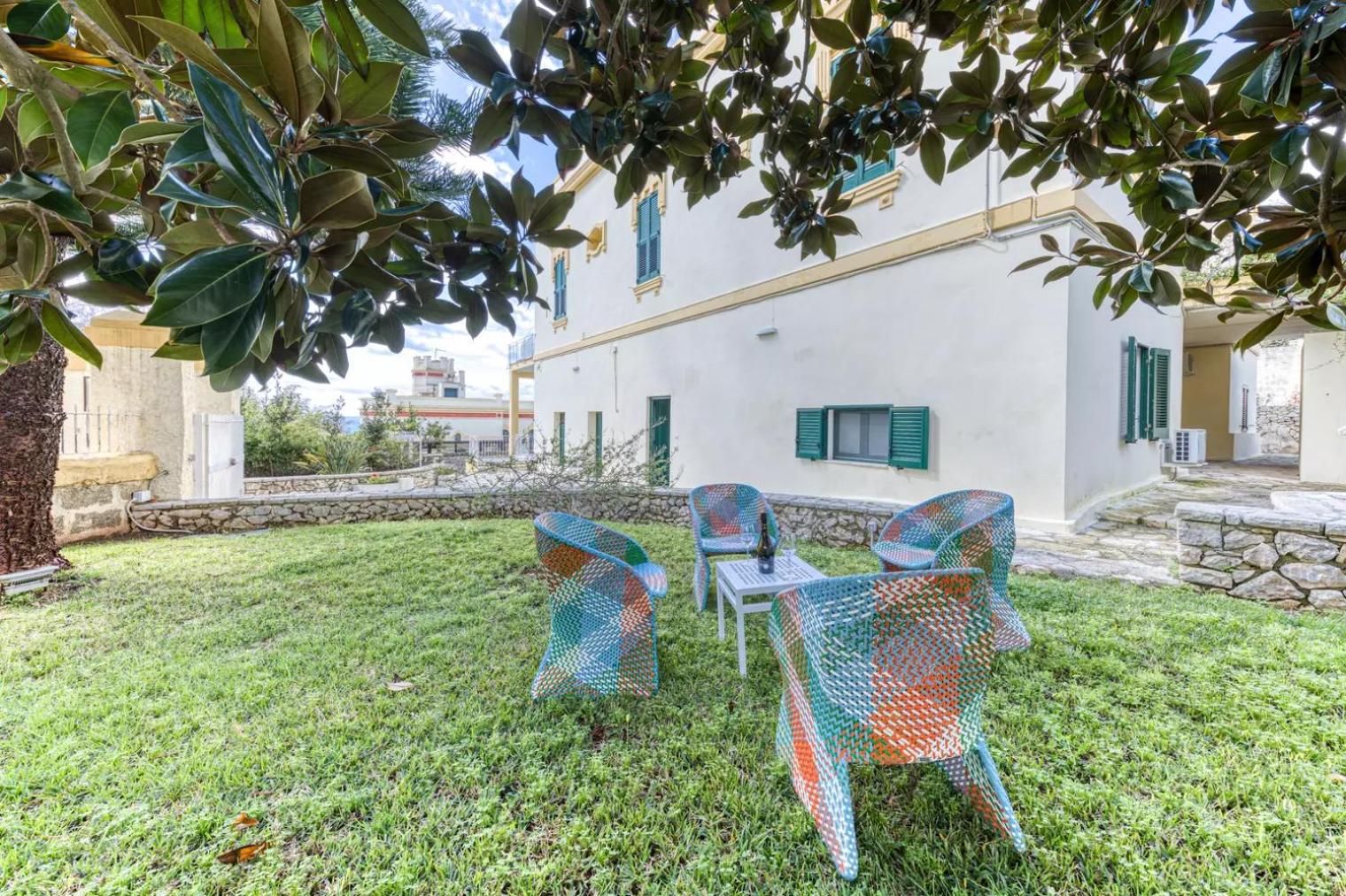 Apartment with Sea View - Photo 13