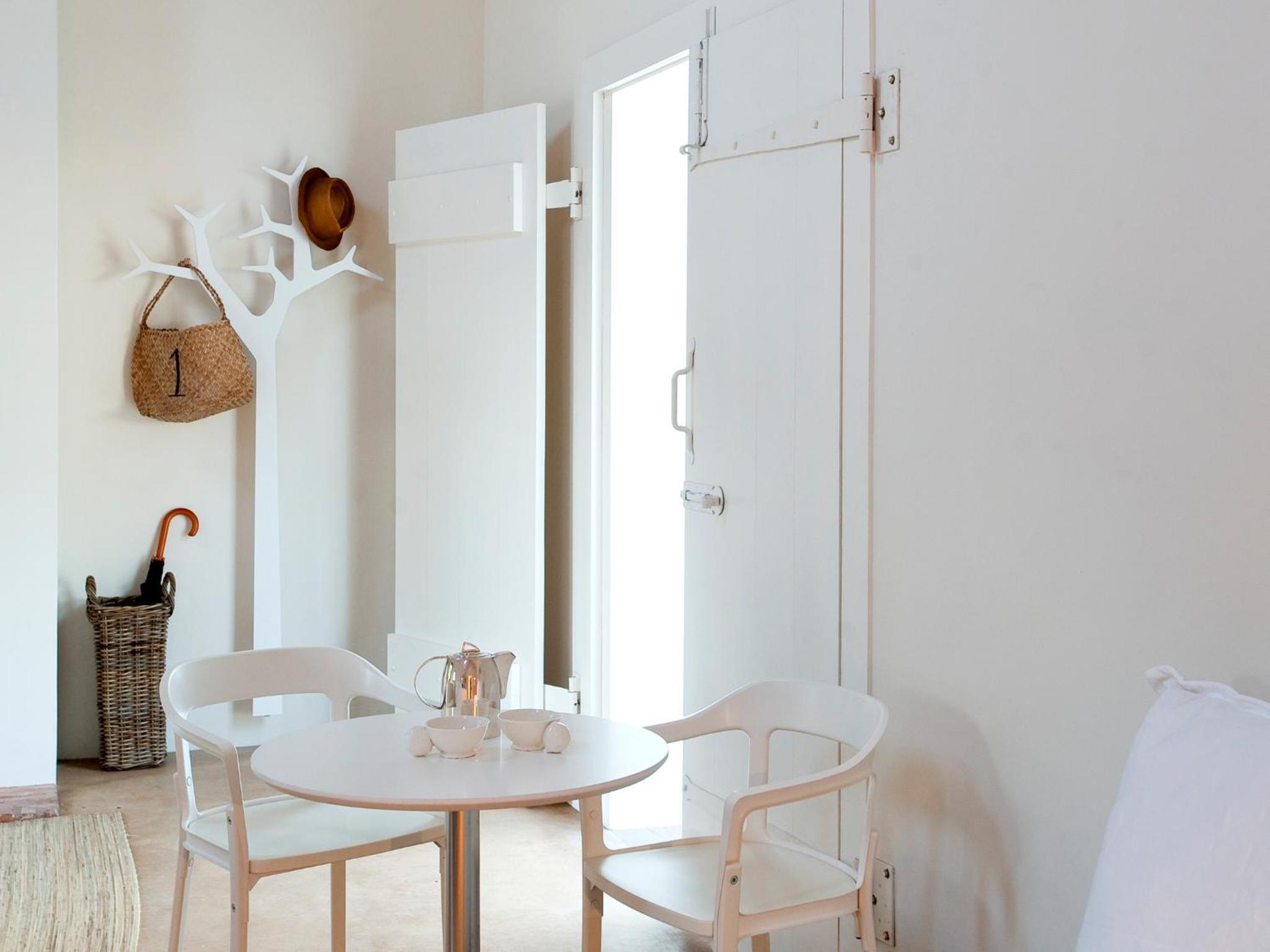 Suite - Photo 2