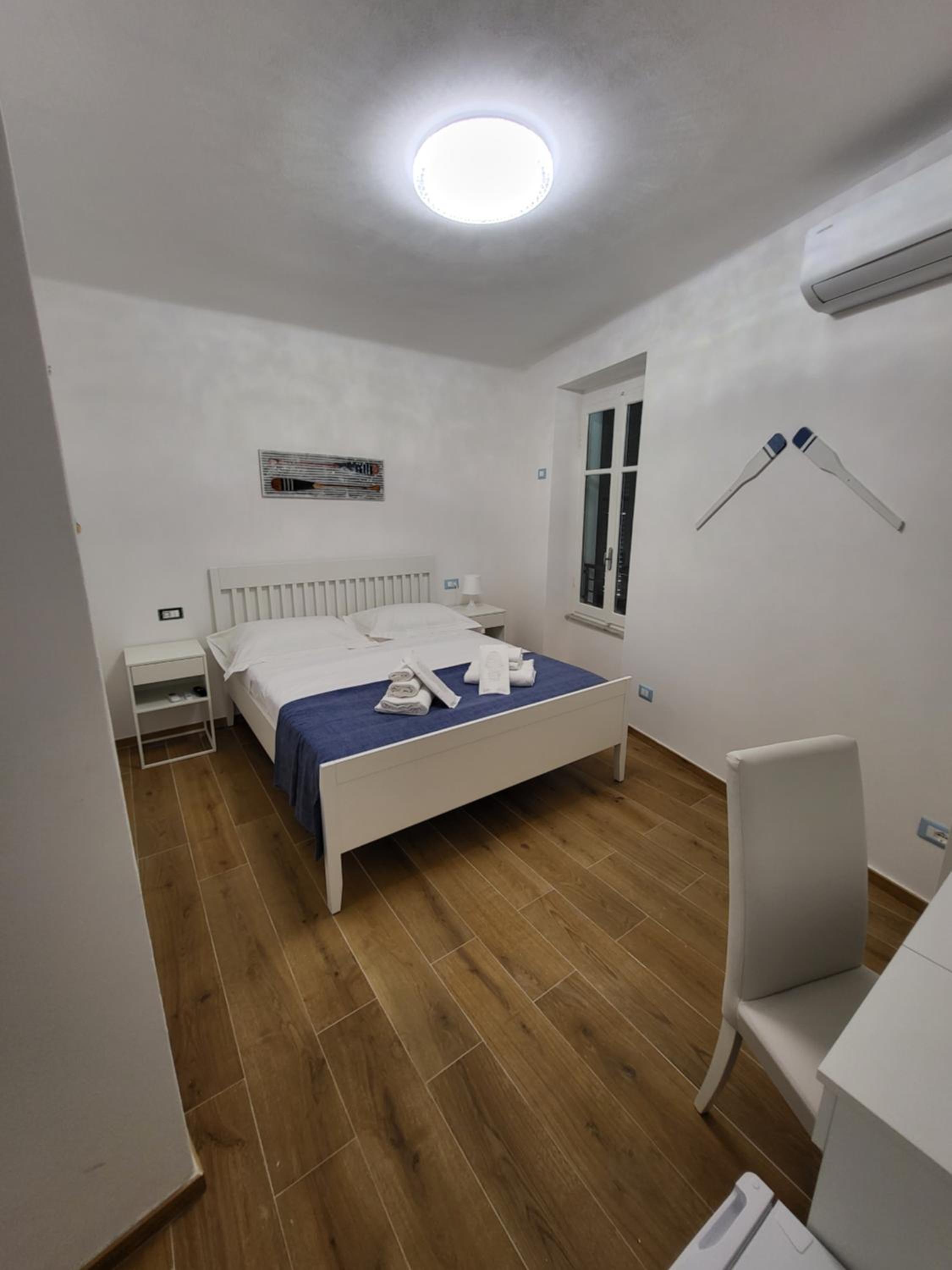 Deluxe Room - Photo 1