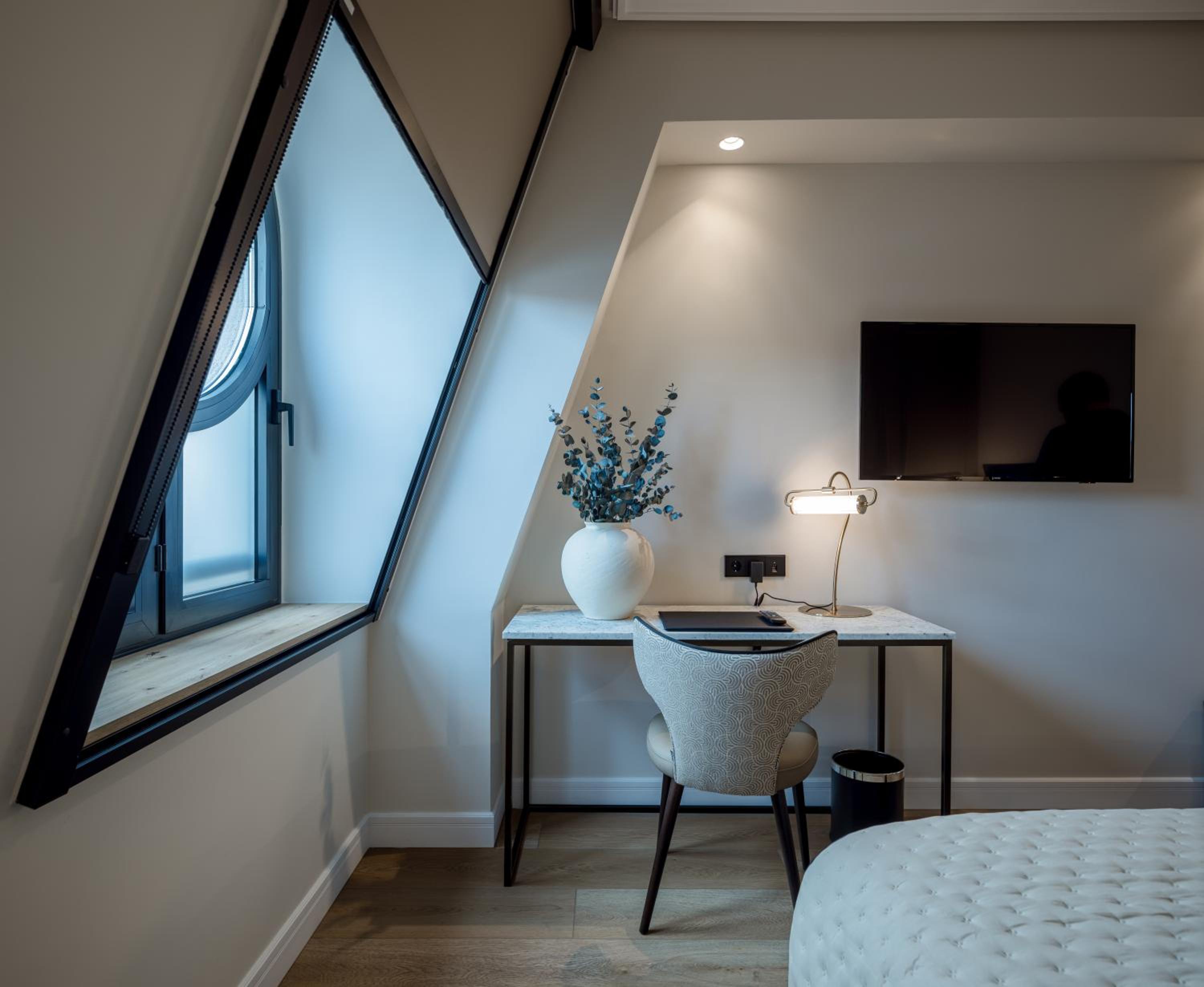 Deluxe Double or Twin Room - Photo 1