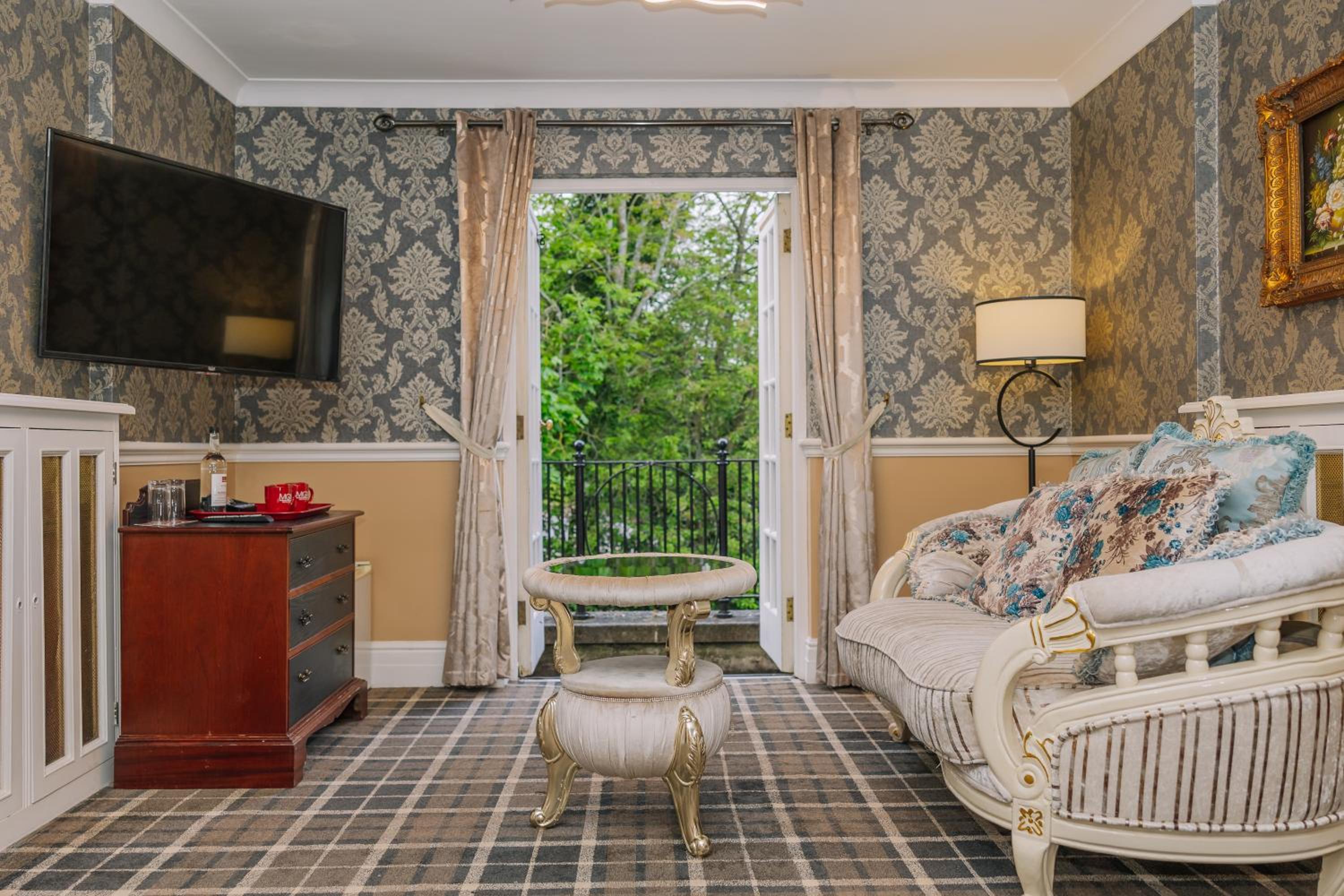 Presidential Suite photo 1