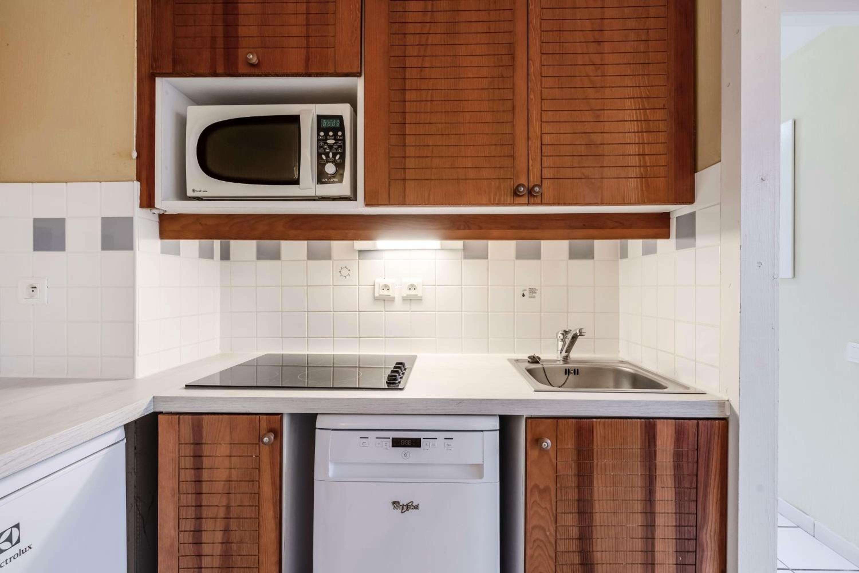 Comfort One-Bedroom Apartment (4 People) photo 2