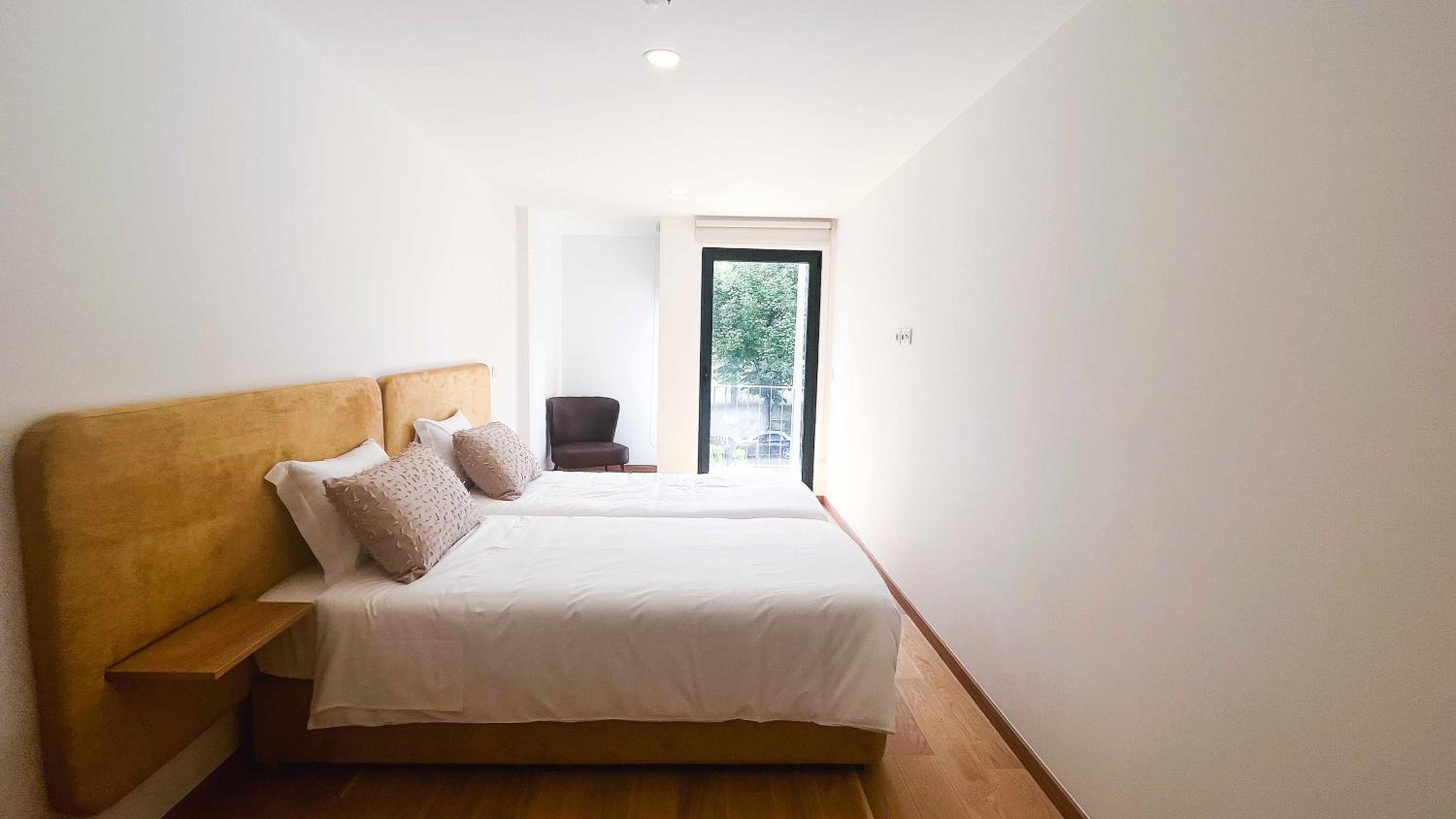 Two-Bedroom Apartment with Balcony photo 1