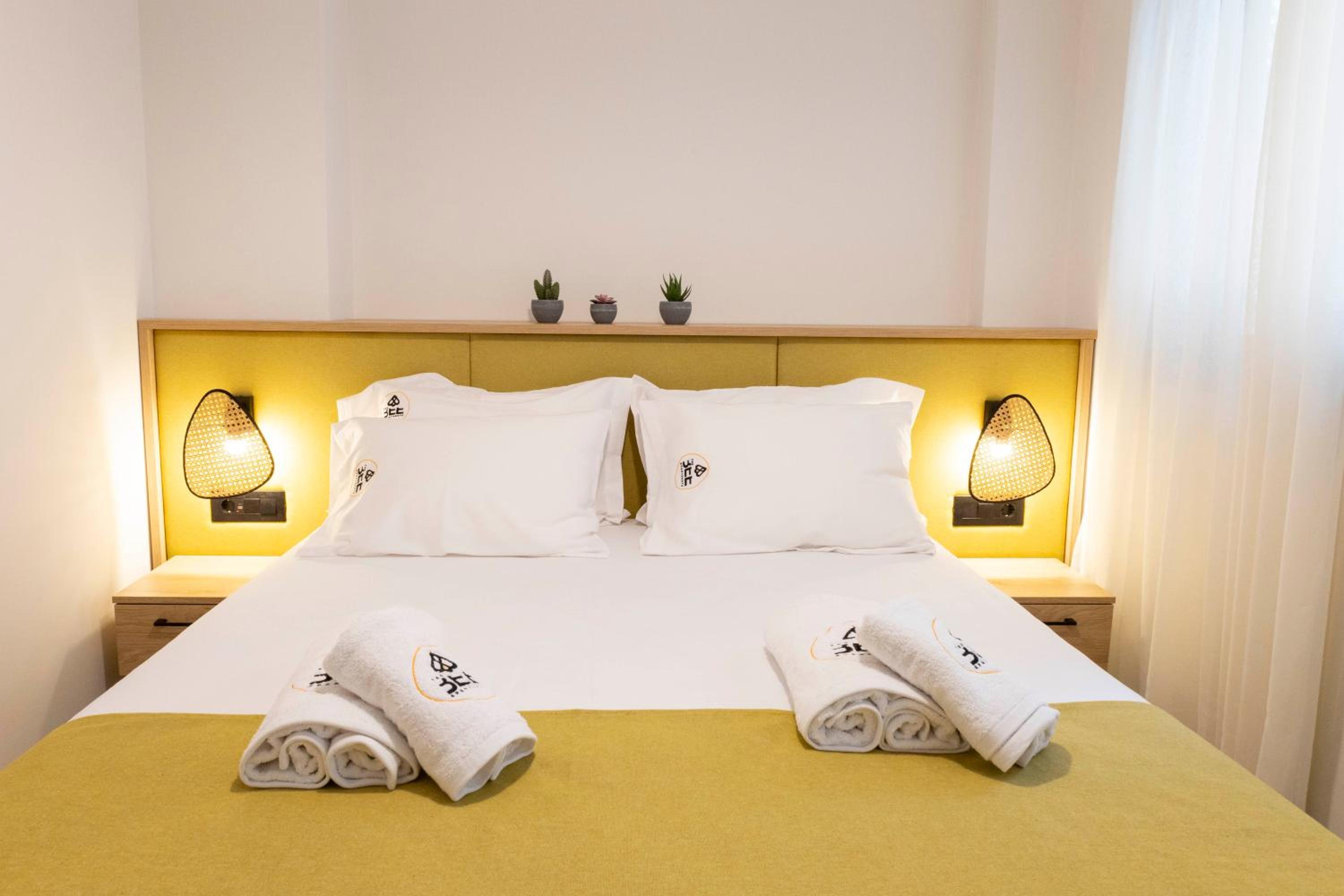 Deluxe Suite with Sea View