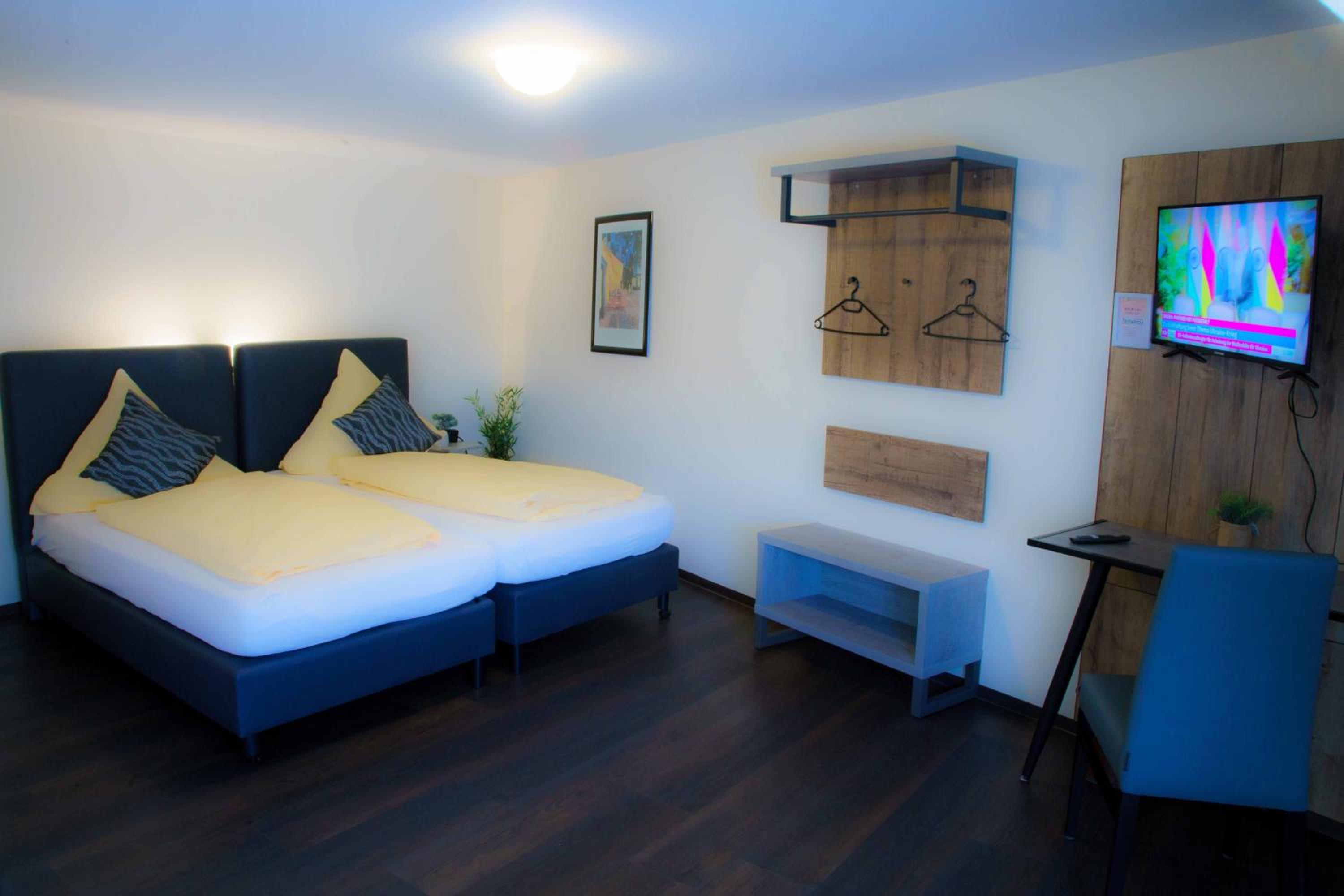 Classic Double Room - Photo 4