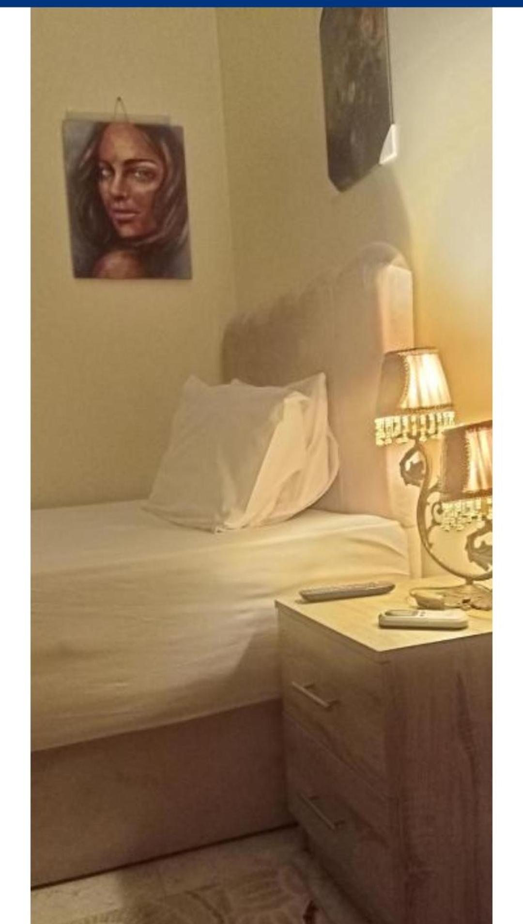 Single Room with Mountain View