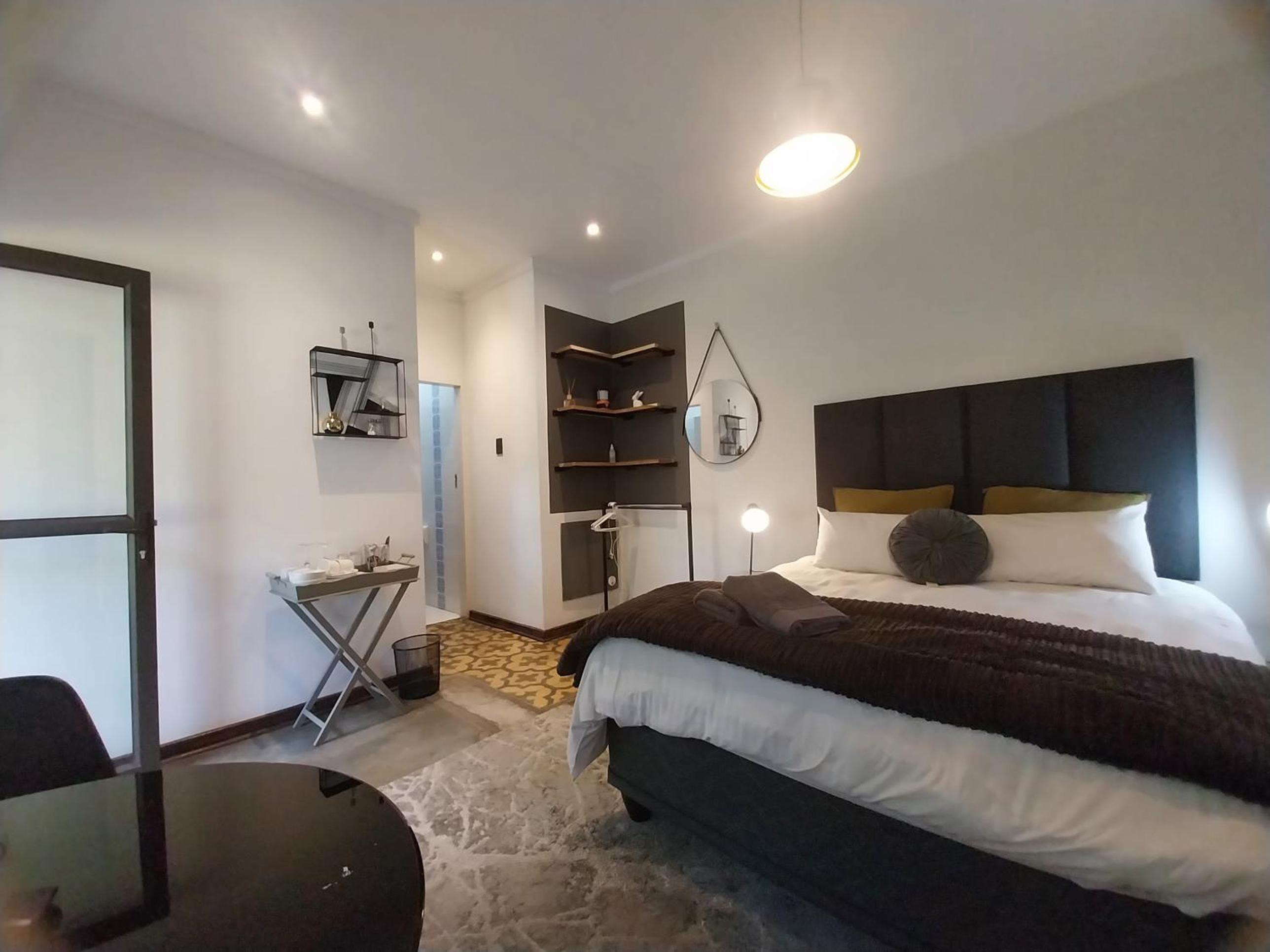 Budget Double Room - Photo 1