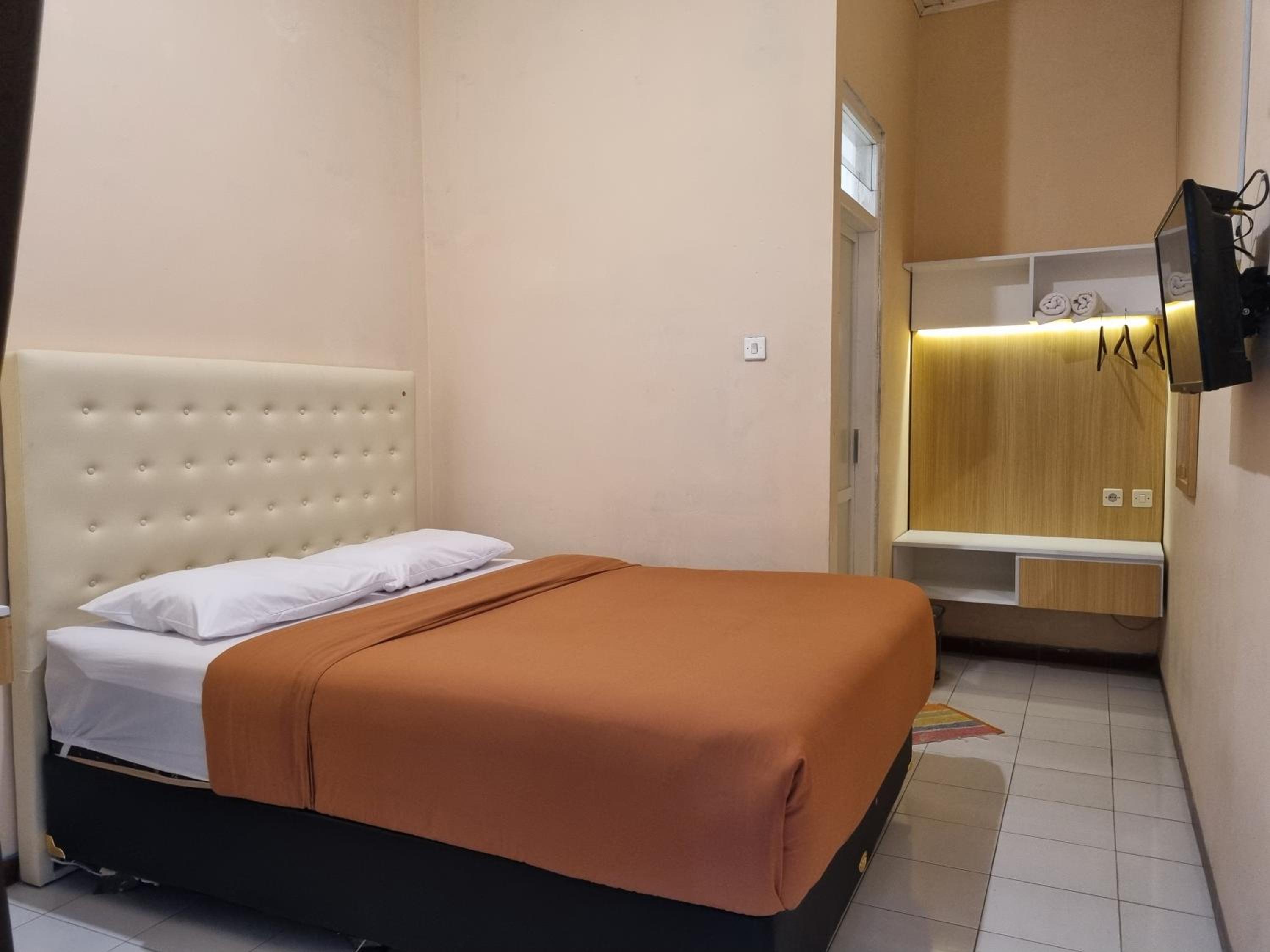 Deluxe Double Room - Photo 4