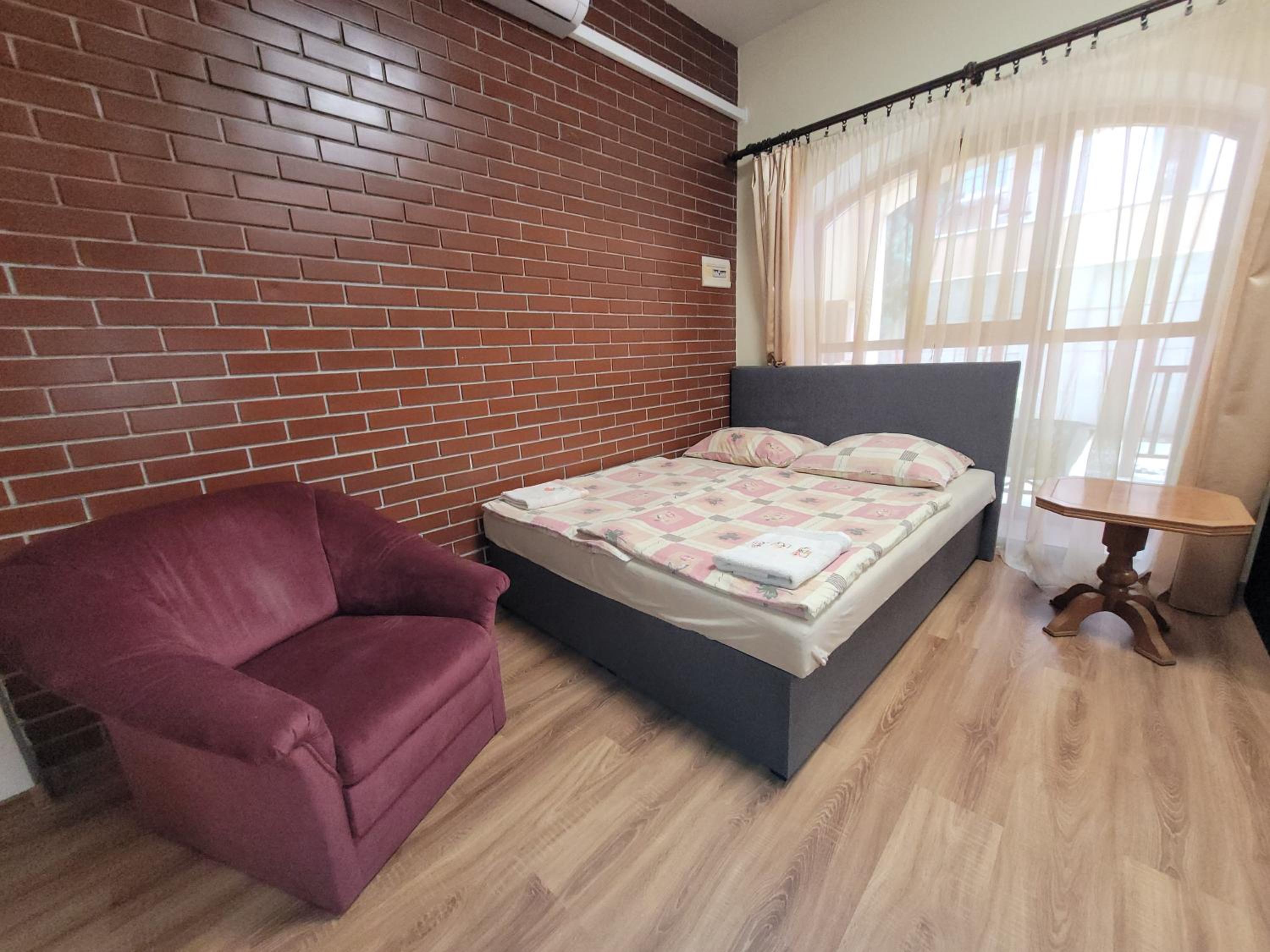 Quadruple Room - Photo 3