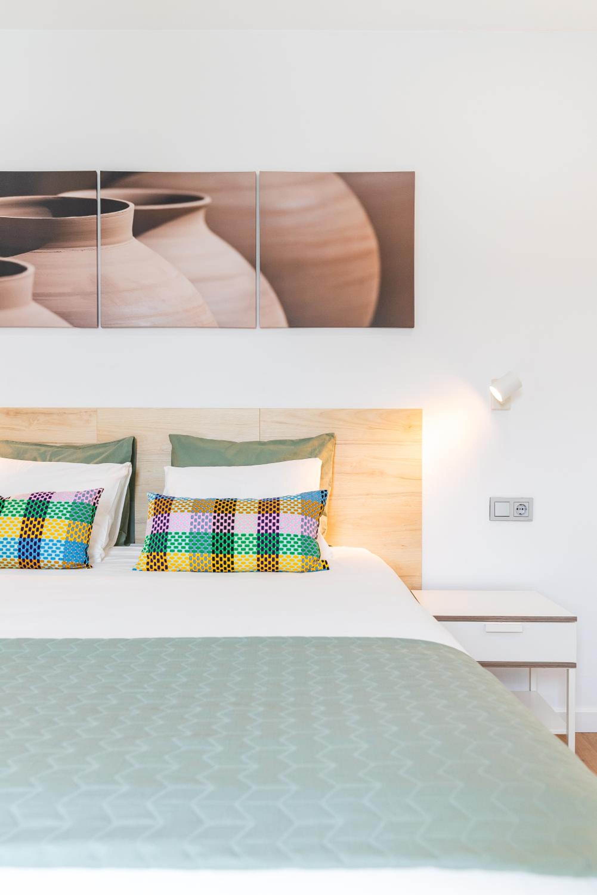 Double Room with Terrace thumbnail 5