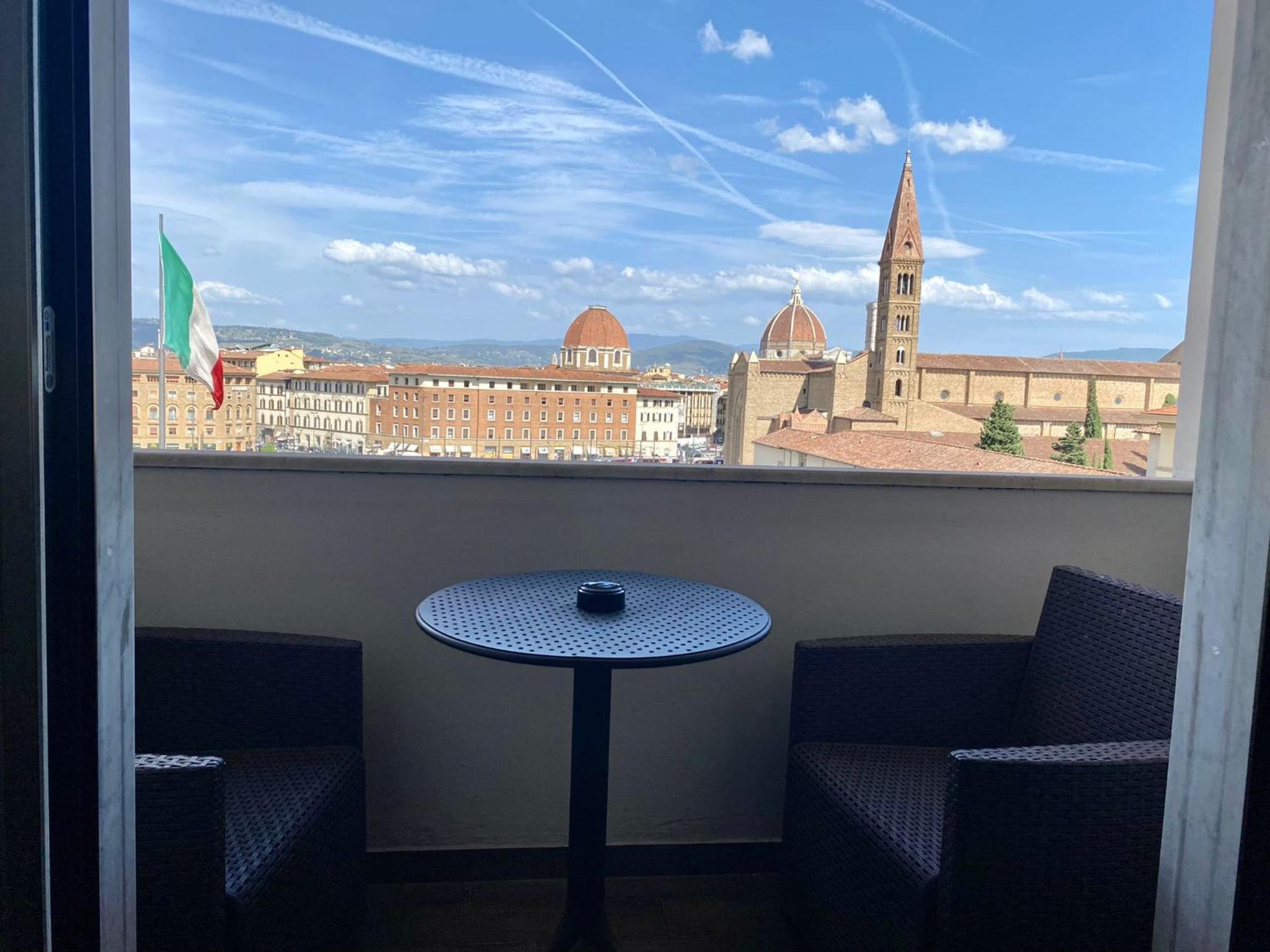 Comfy with City View - Photo 9