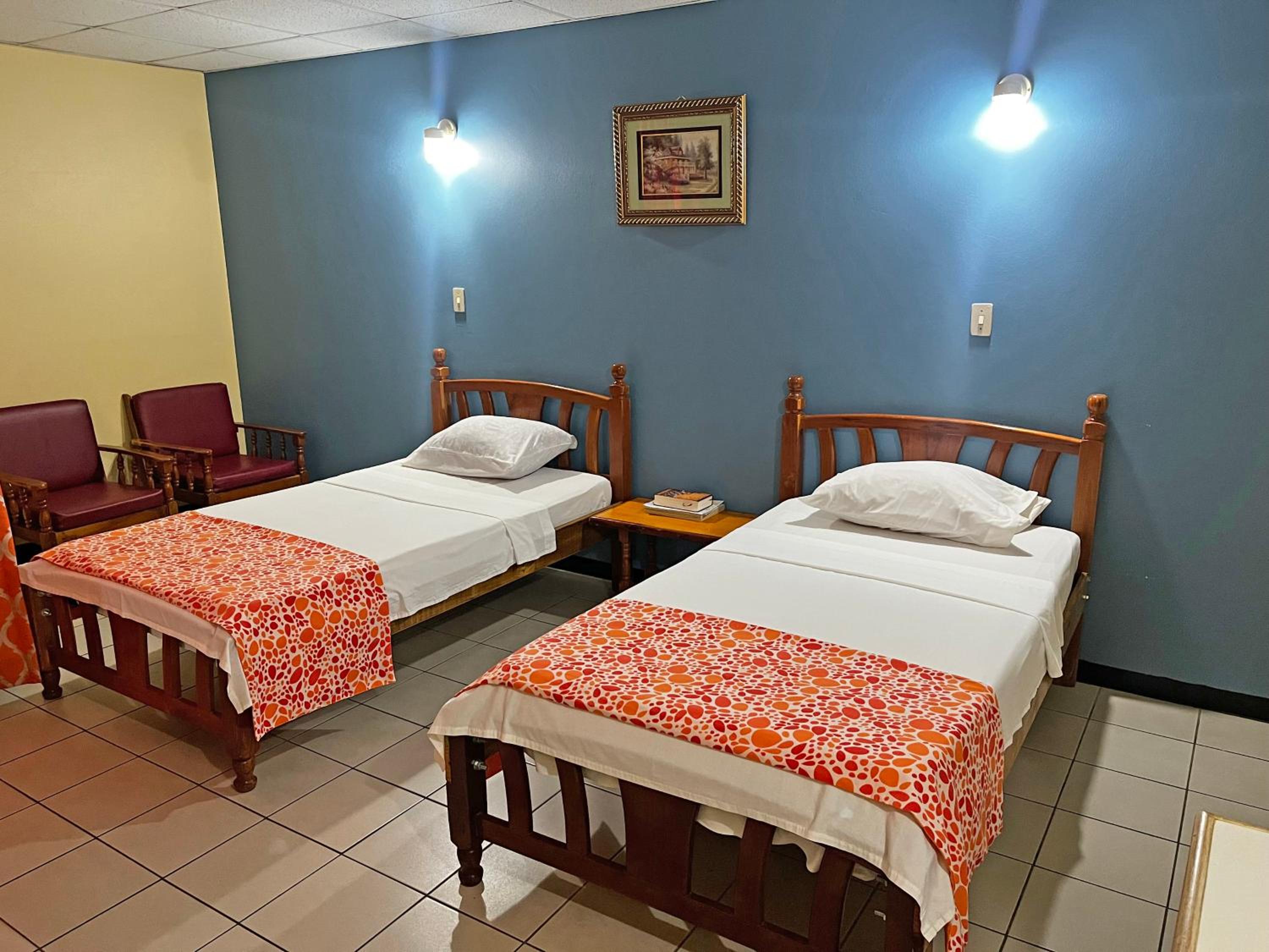 Single Room with Balcony photo 3