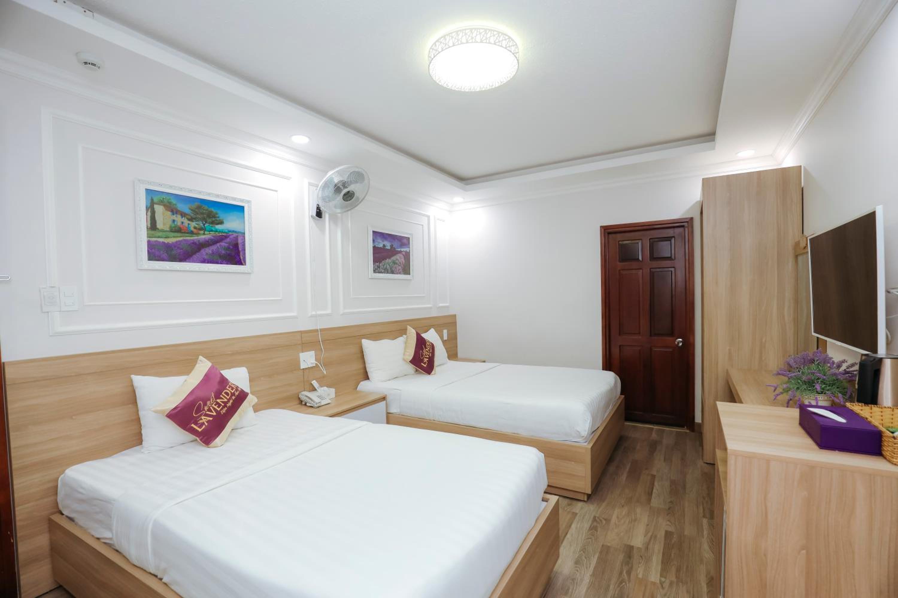 Deluxe Triple Room photo 3