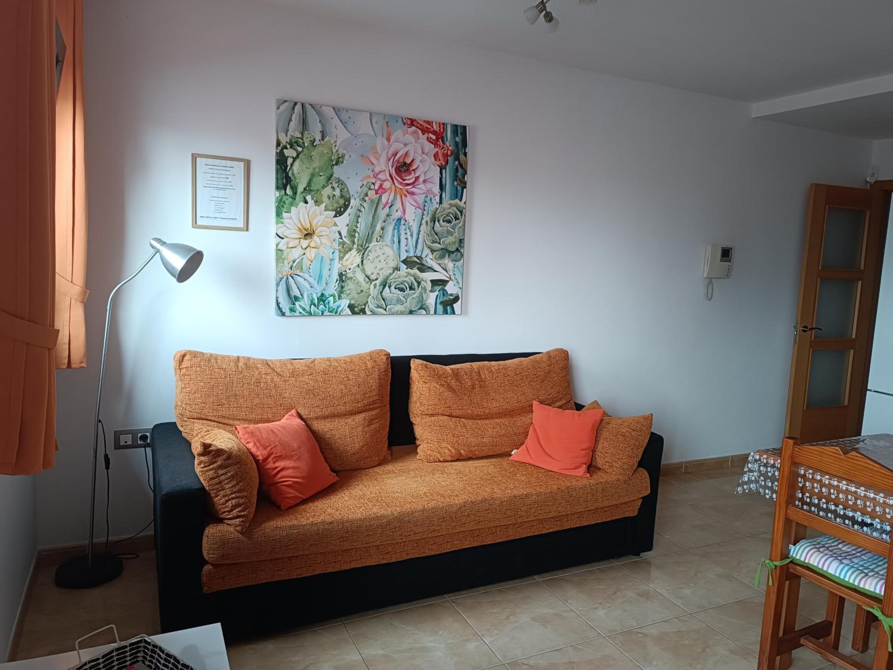 One-Bedroom Apartment - Photo 16