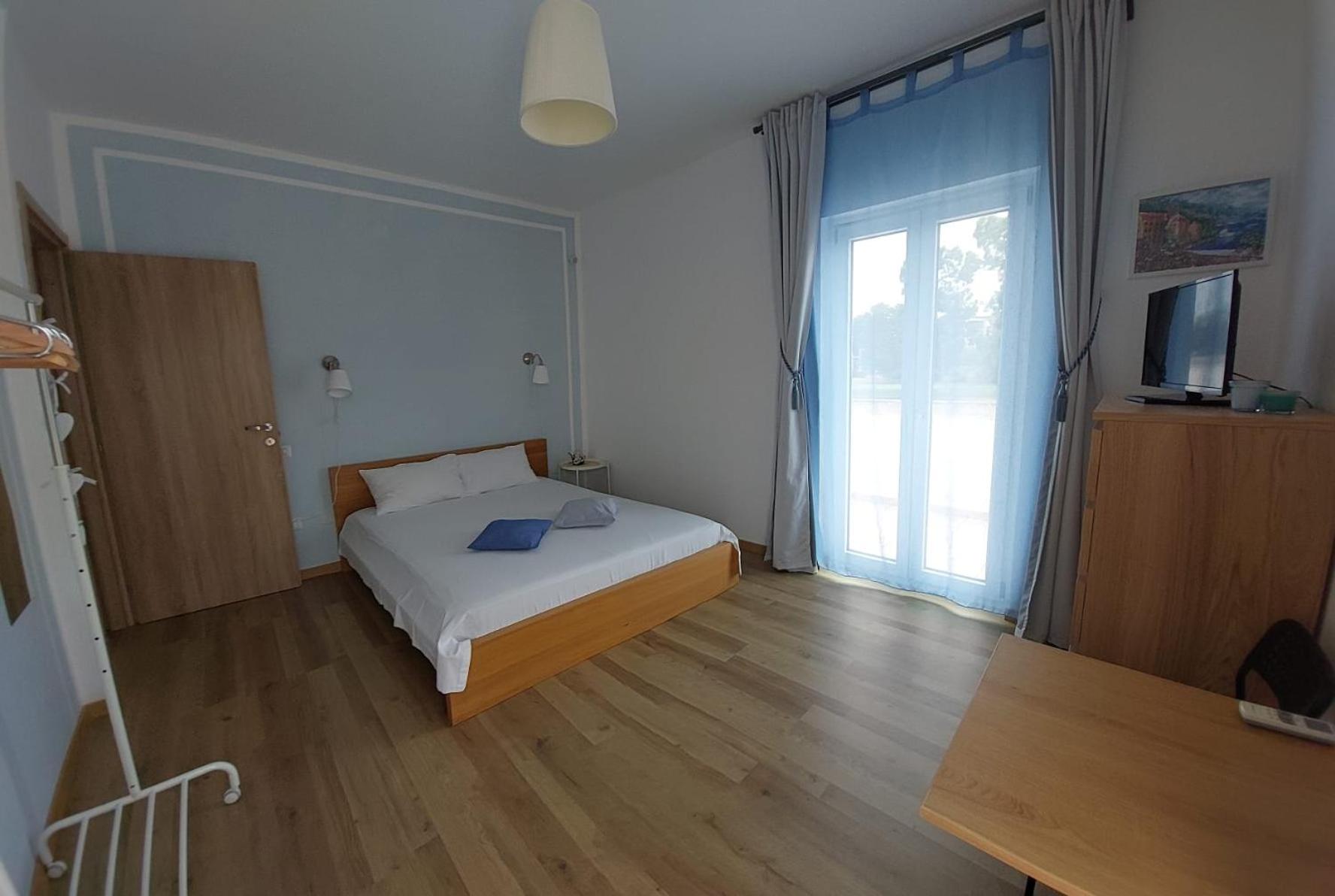 Two-Bedroom Apartment - Photo 34