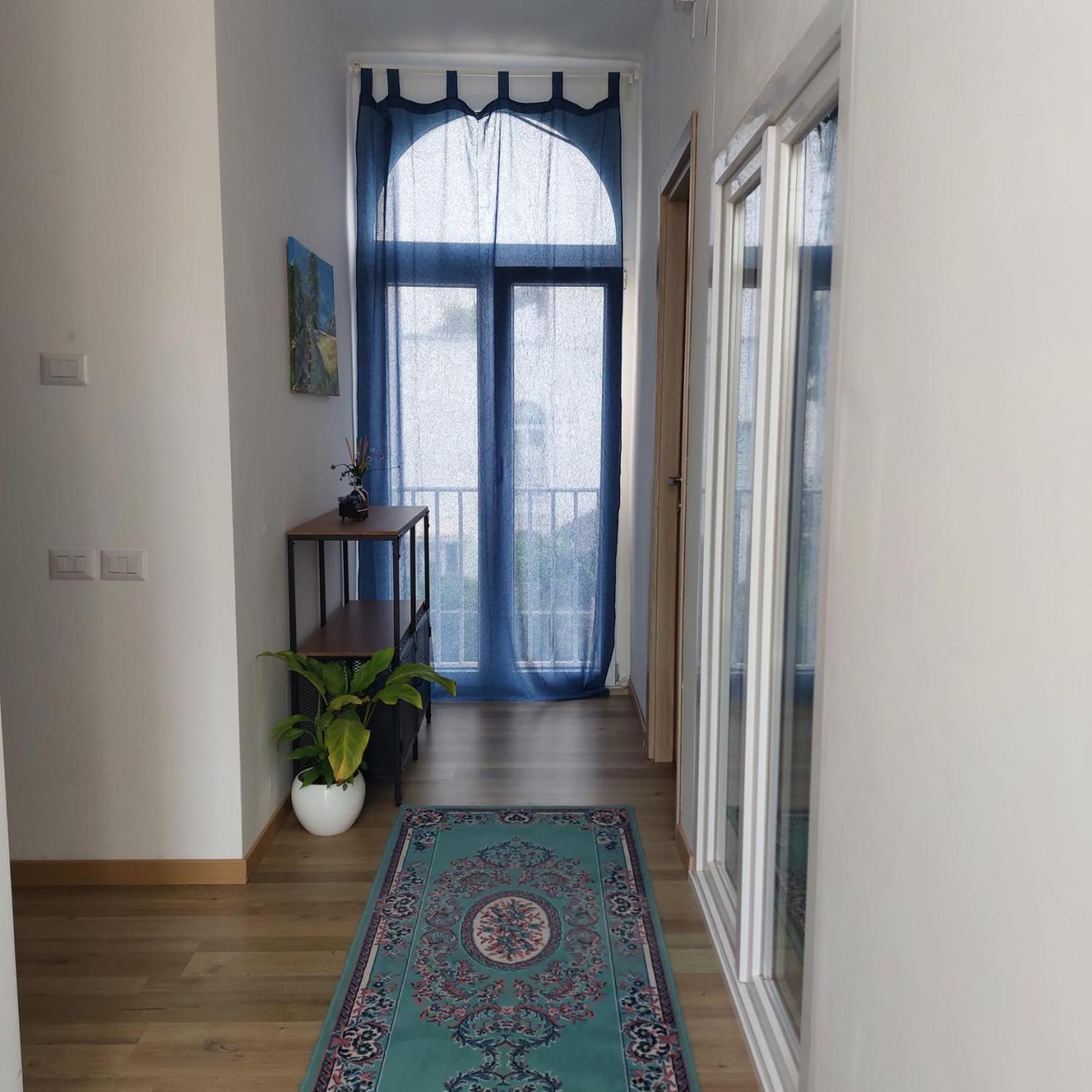 Two-Bedroom Apartment - Photo 8