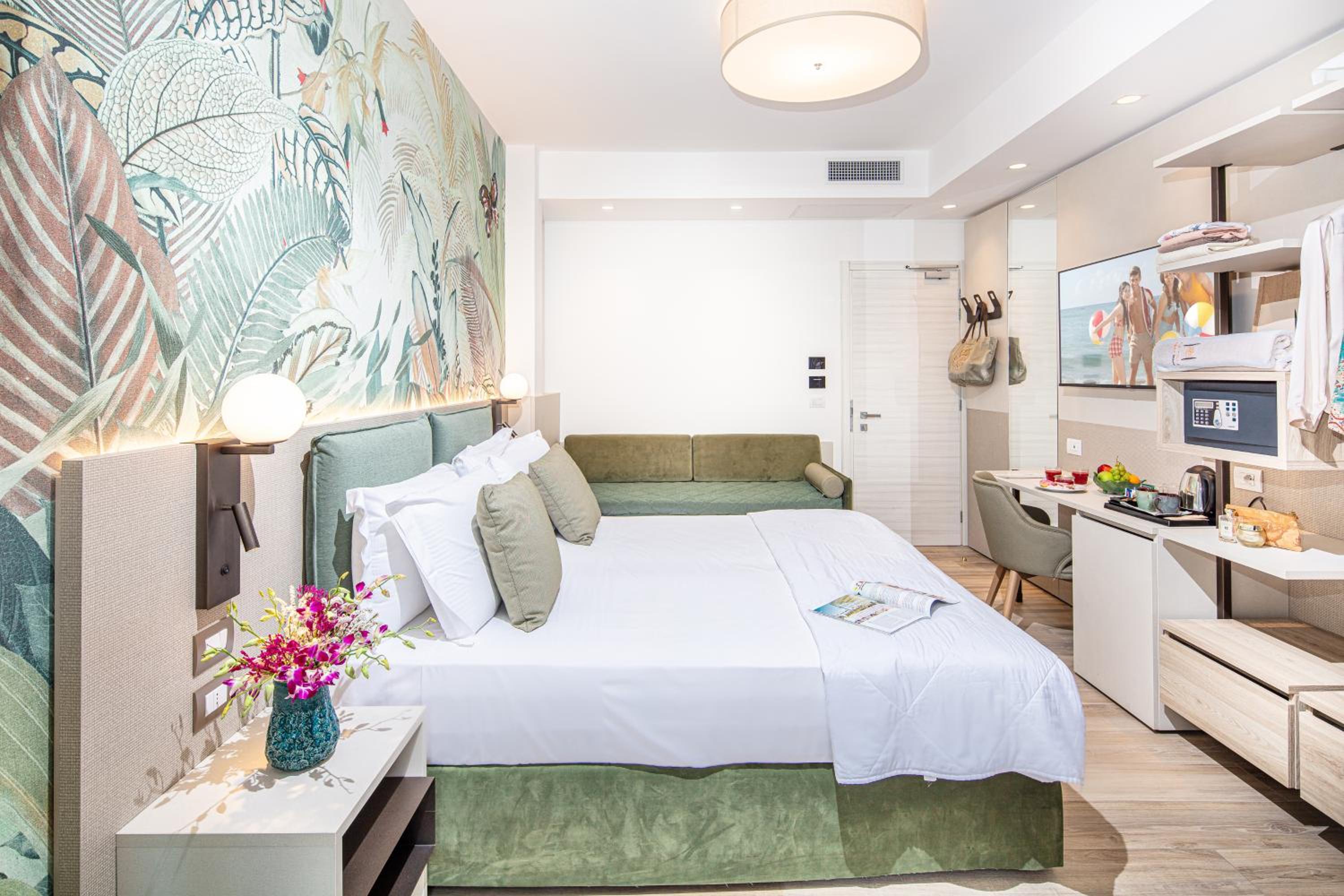 Double Room with Terrace - Photo 2