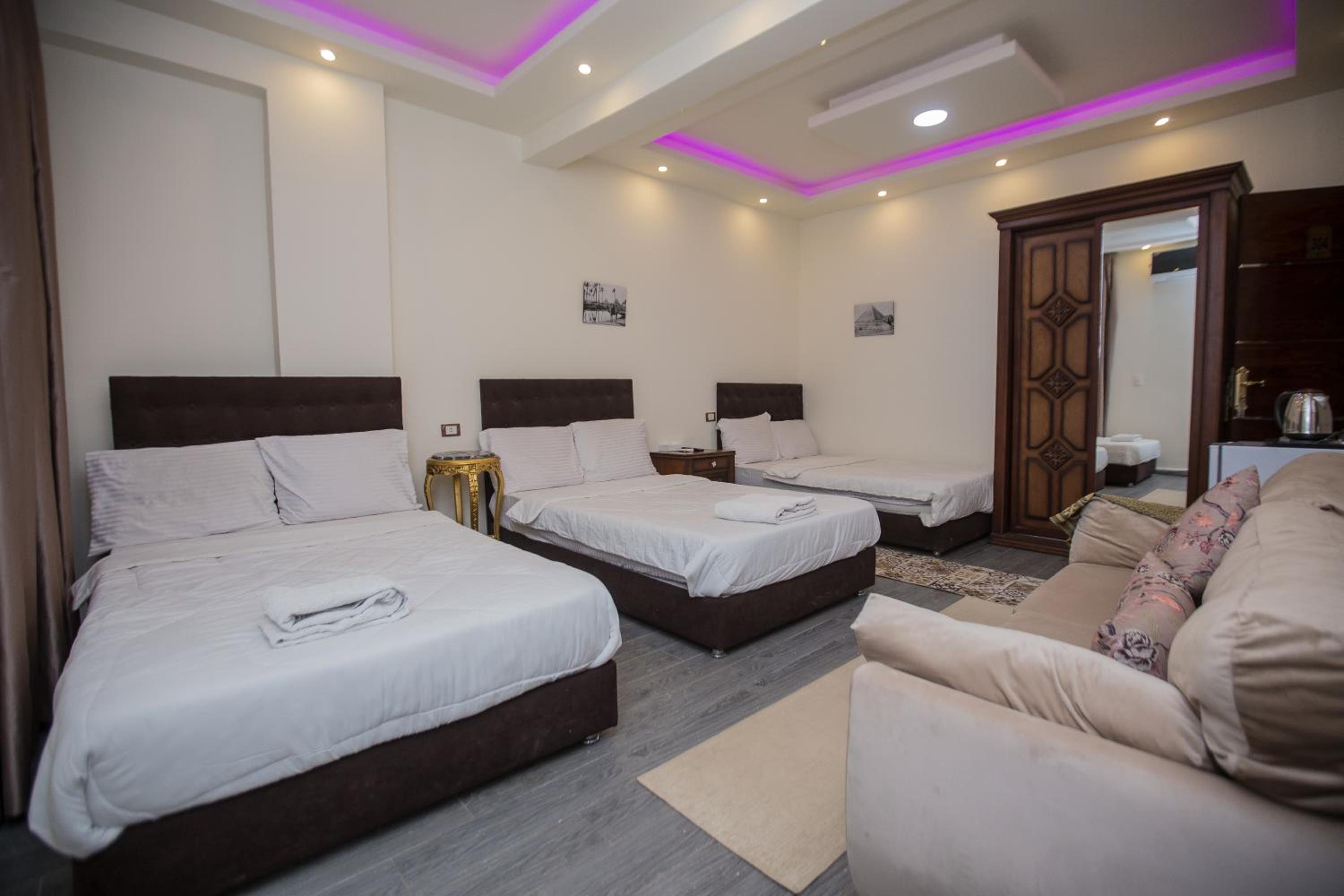 Comfort Triple Room